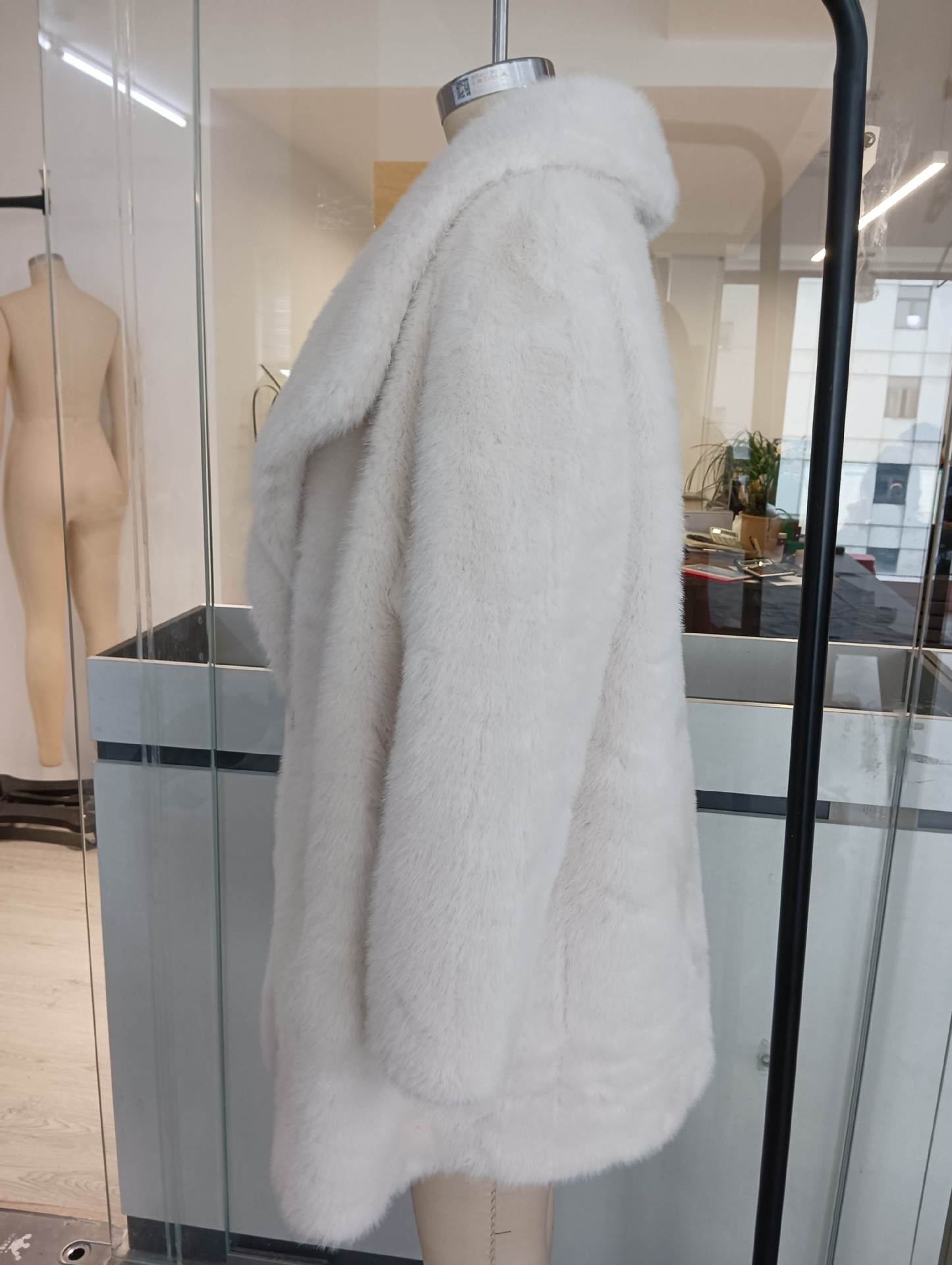 Warm Winter Loose Long Faux Fur Coat Women's Outerwear 9