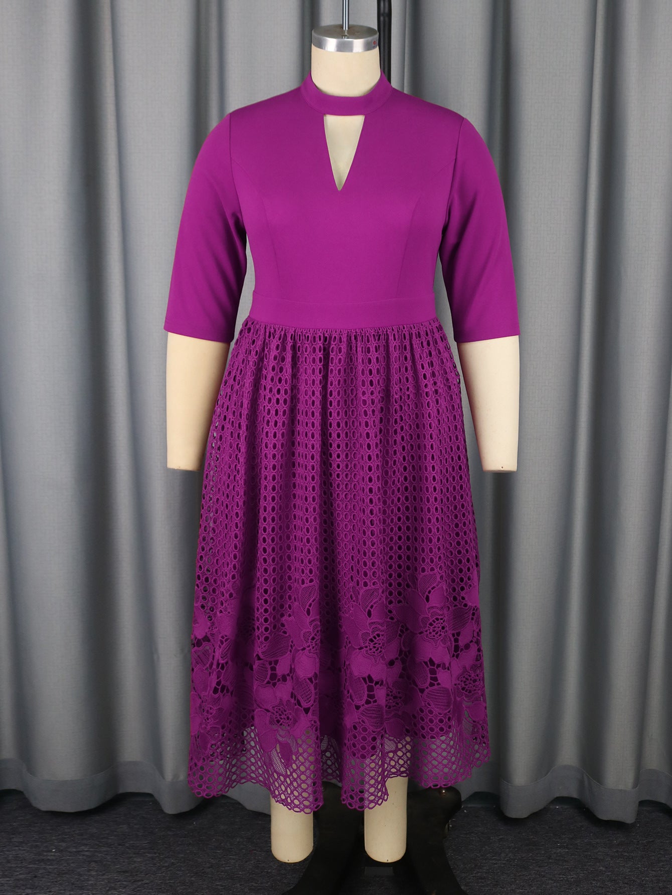 Plus Size Patchwork Lace High-Neck A-Line 3/4 Sleeve Elegant Dress 5