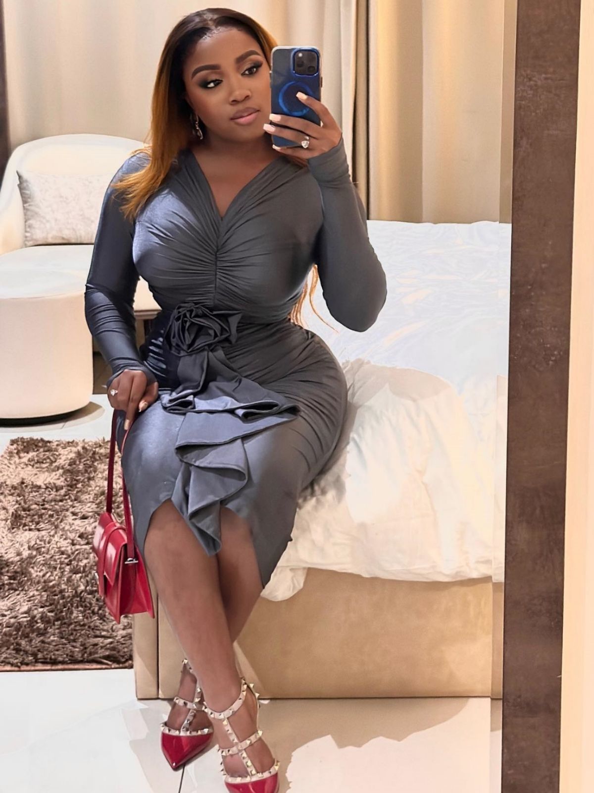 V-Neck Tight Fitting Long Sleeve Decorative Flower Irregular Bodycon Dress 4