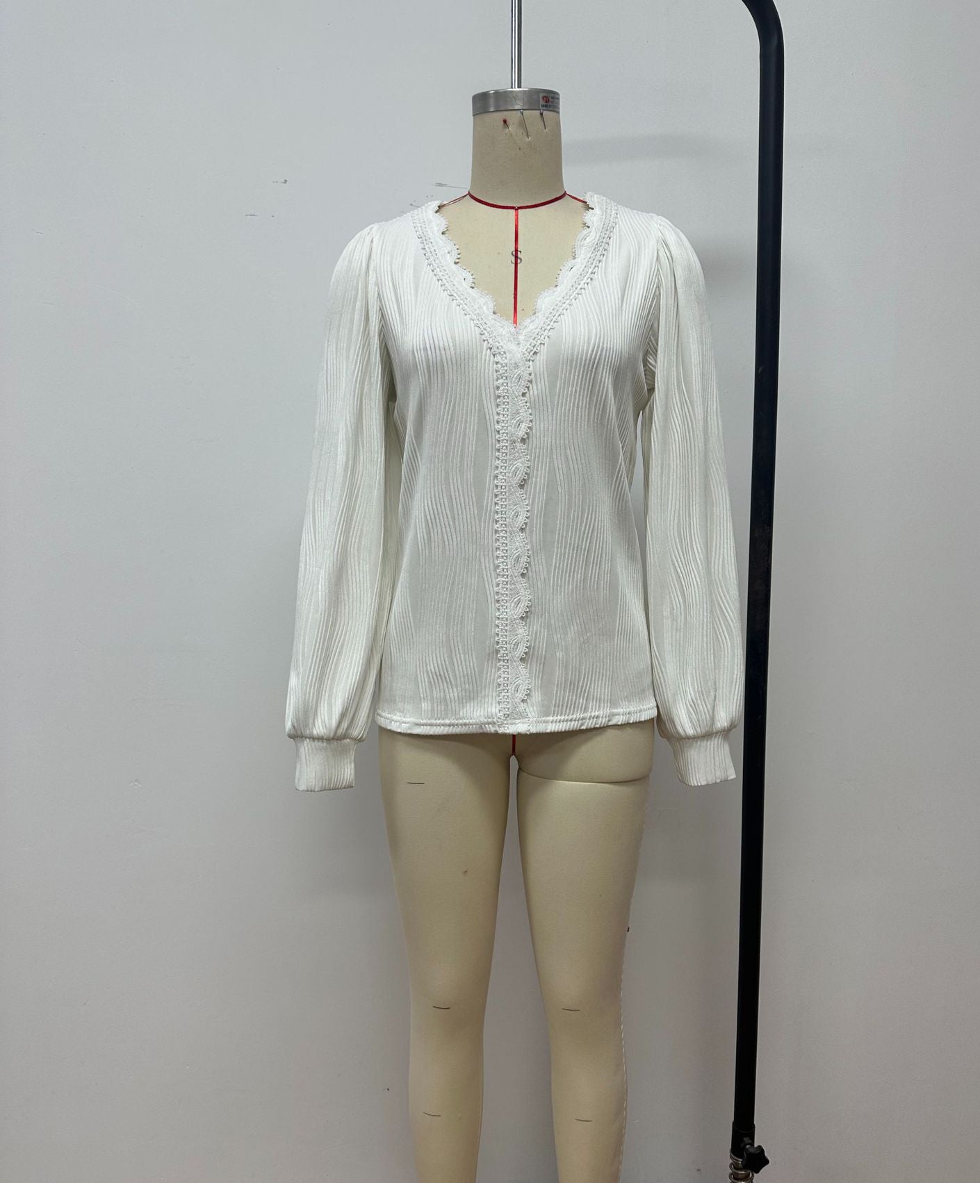 Women long-sleeved lace v-neck Casual shirt 8