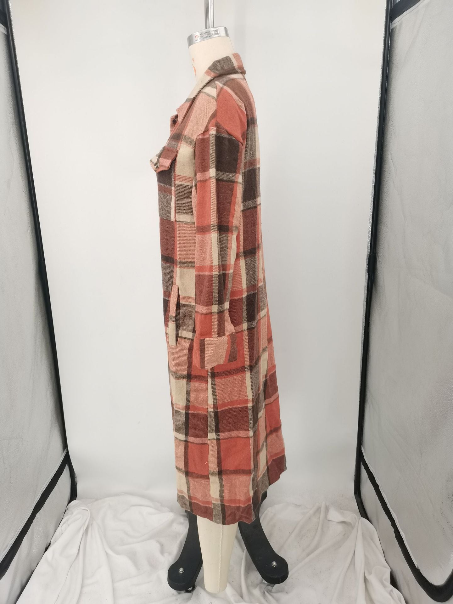 Women Autumn and Winter Loose Plaid Long Shirt Coat 5