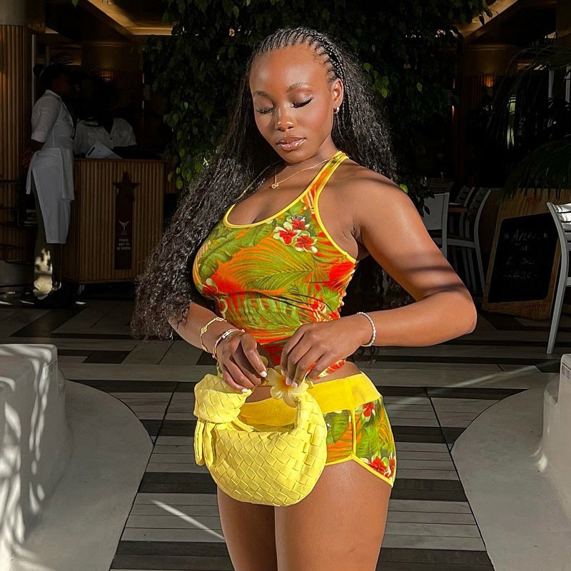 Sexy Halter Neck Printed Contrast Two Piece Shorts Set 5