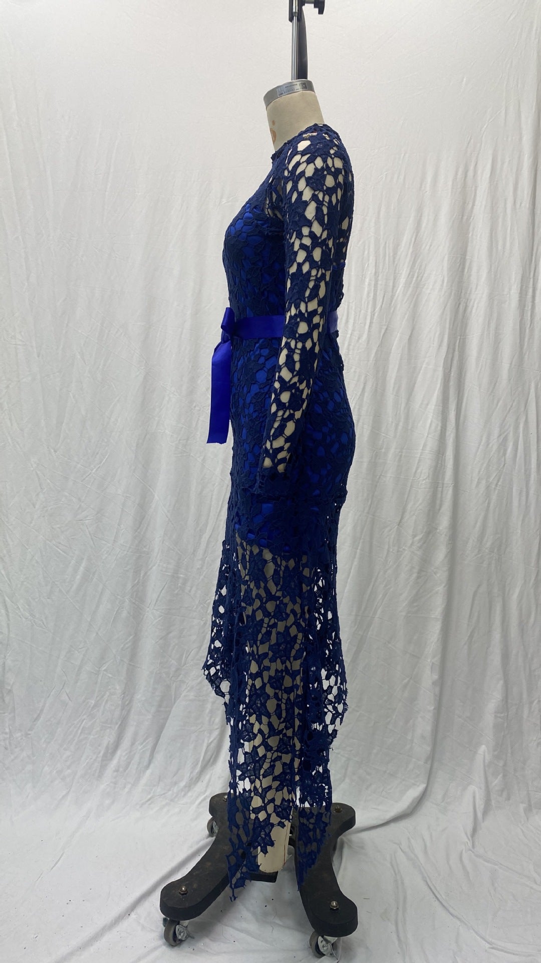 Women Lace Hollow Long Sleeve Stand Collar Lace Irregular Dress 14