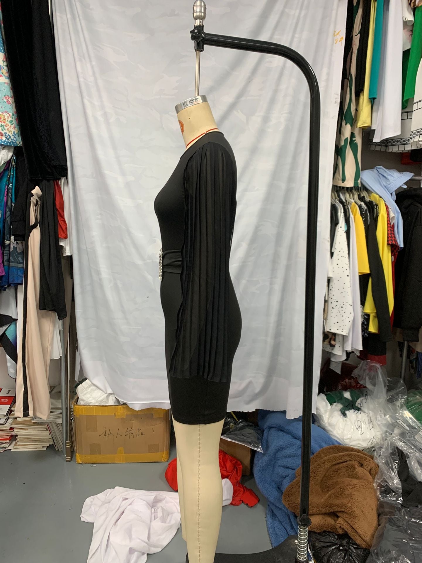 Women’s Elegant Fashion Cape Sleeve Bodycon Dress 6