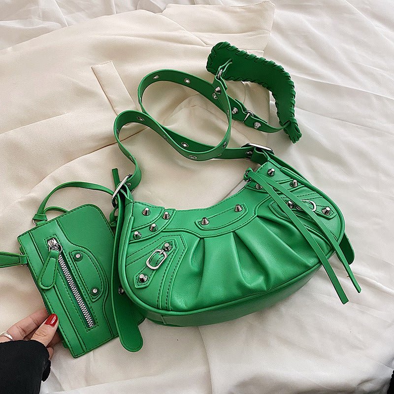Diagonal pleated single shoulder women's retro rivet bag 5