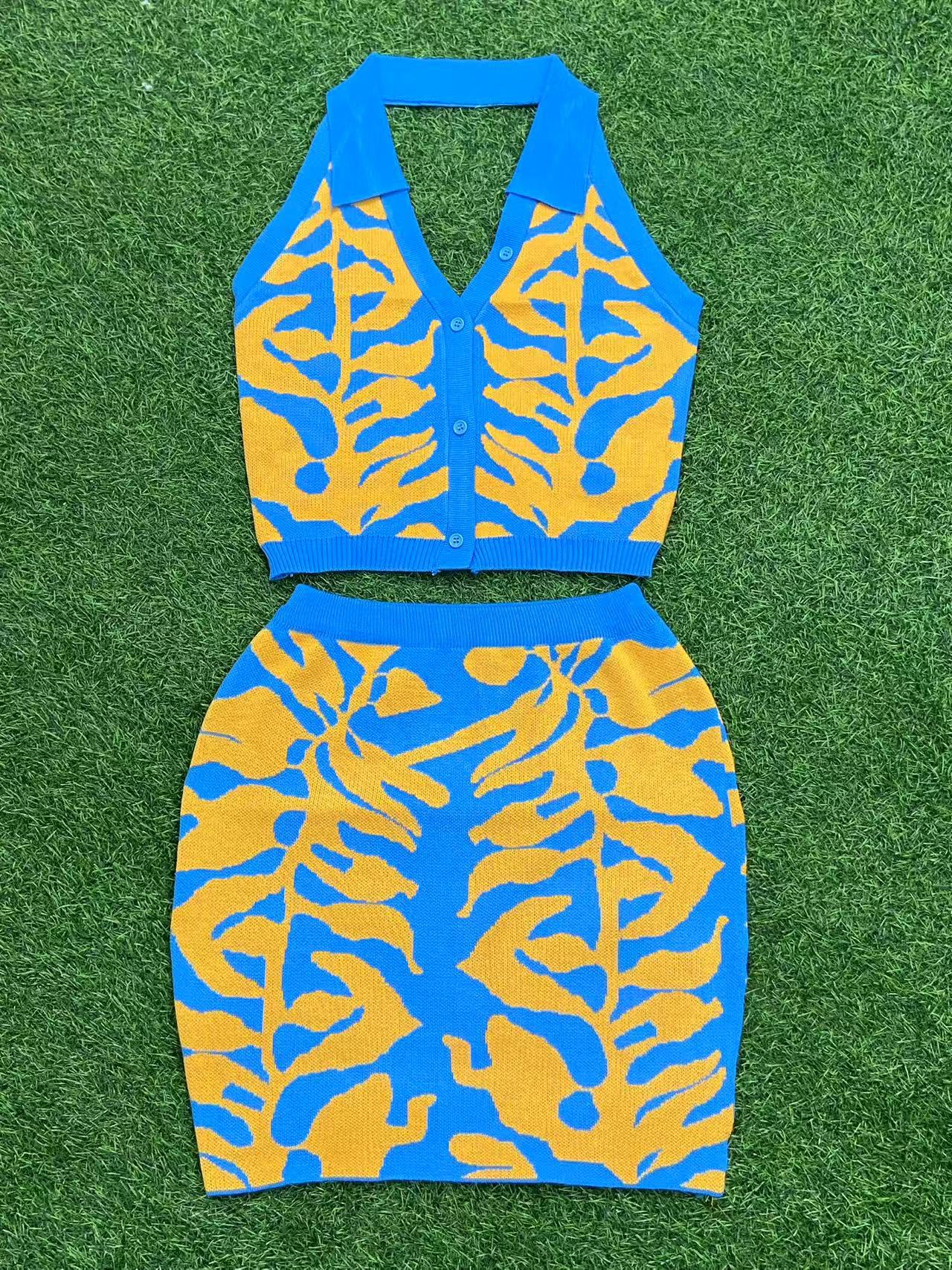 Women tiger print V-neck Halter neck backless top and bodycon skirt two-piece set 12