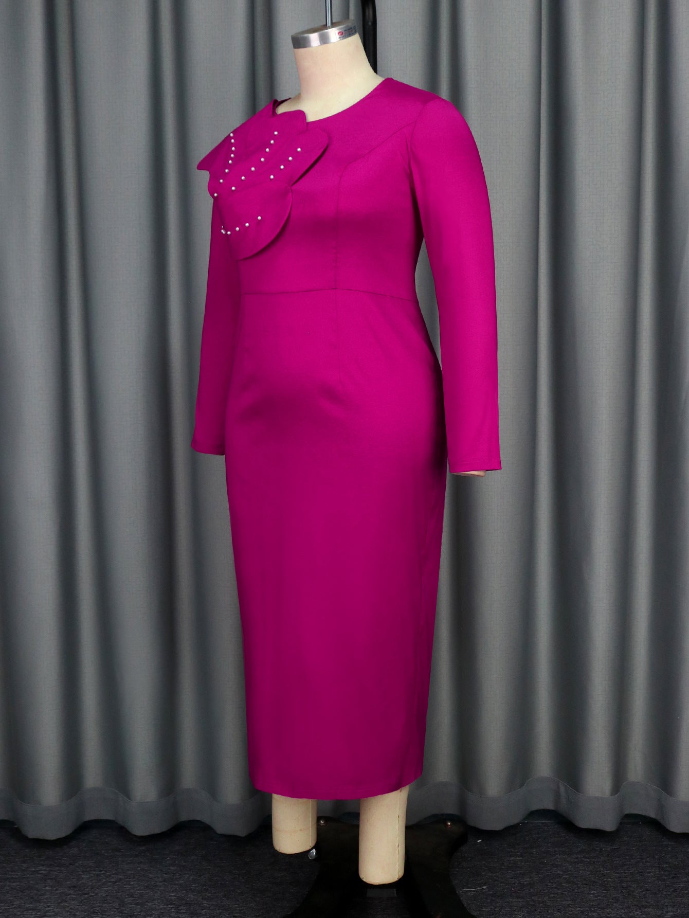 Plus Size Women beaded long-sleeved dress 4