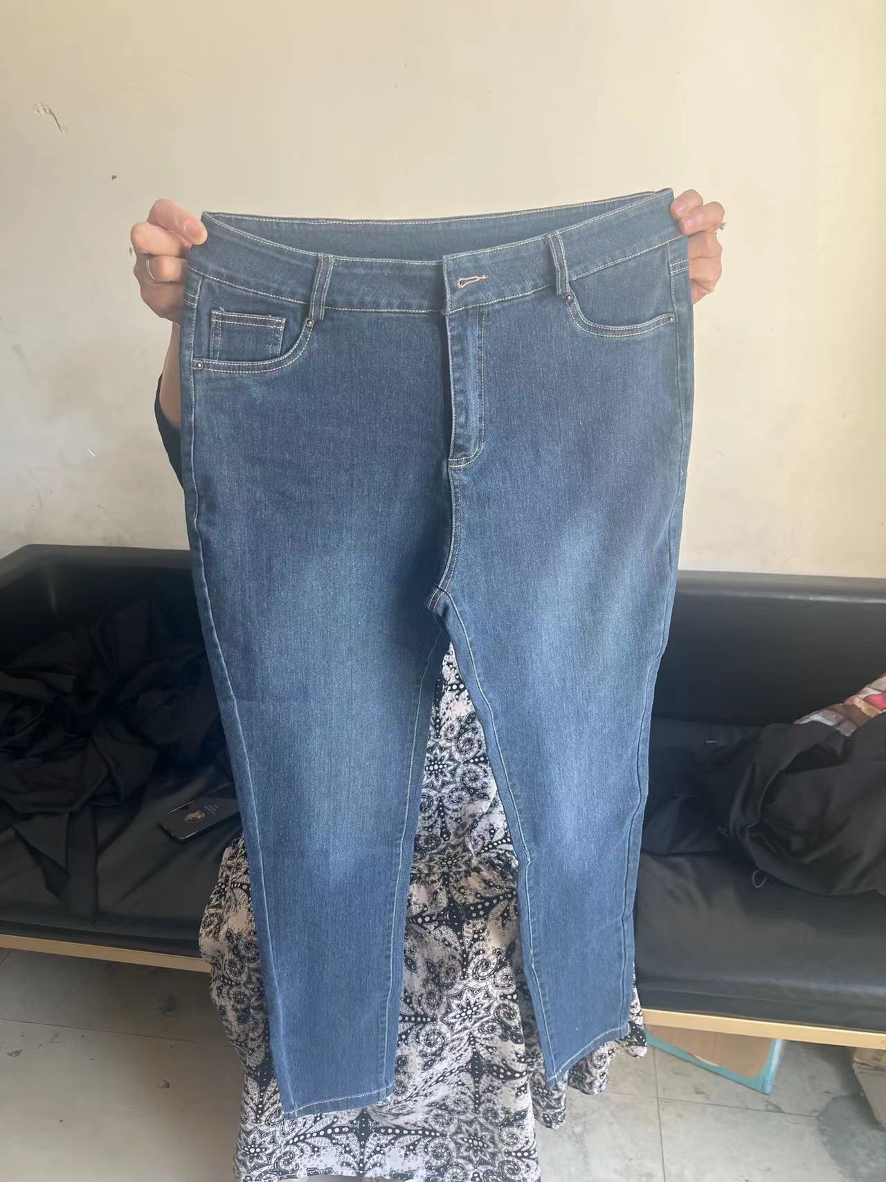 Plus Size Women Stretch Denim Pants 8