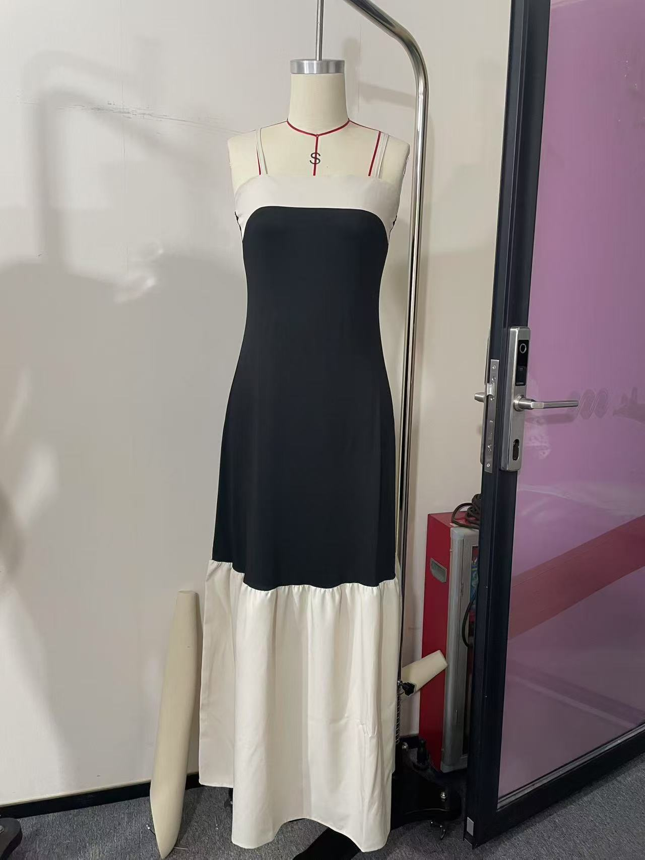 Women Suspender Contrast Patchwork Pleated Dress 8