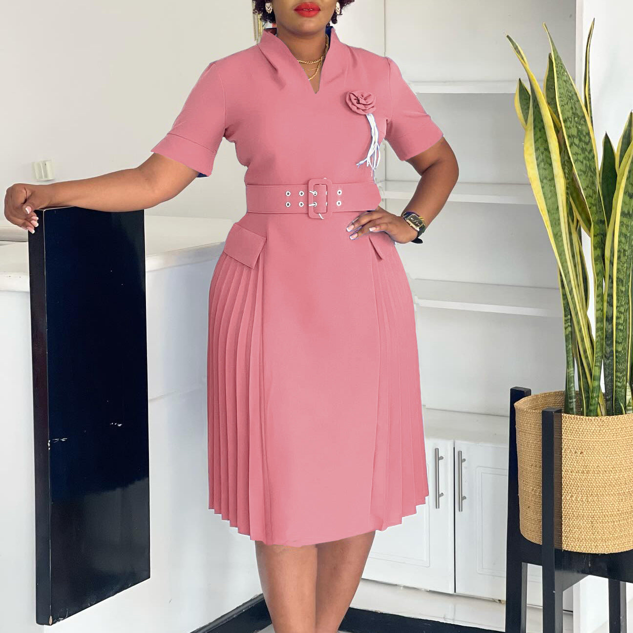 Women's Fashion Chic V-Neck Solid Color Plus Size Pleated High-Waist African Dress 3