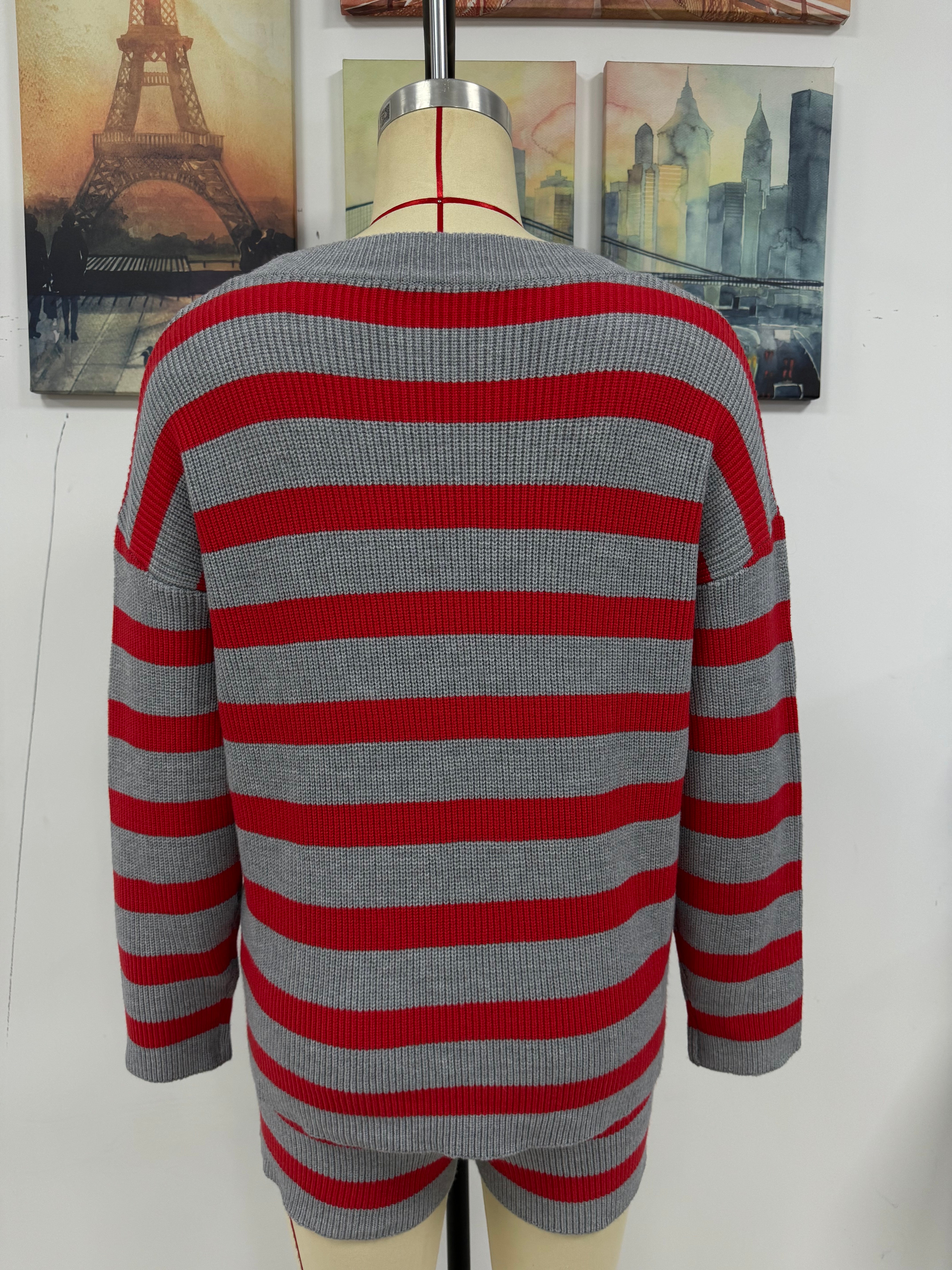 Women Stripe Patchwork Round Neck Casual Knitting Sweater and Shorts Two-piece Set 12