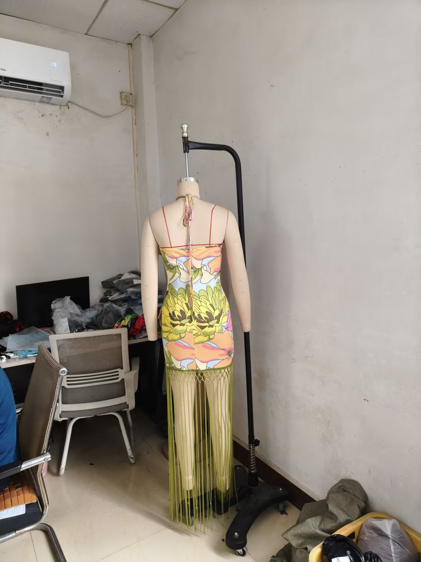 Women Halter Neck Printed Backless Sleeveless Tassel Dress 14