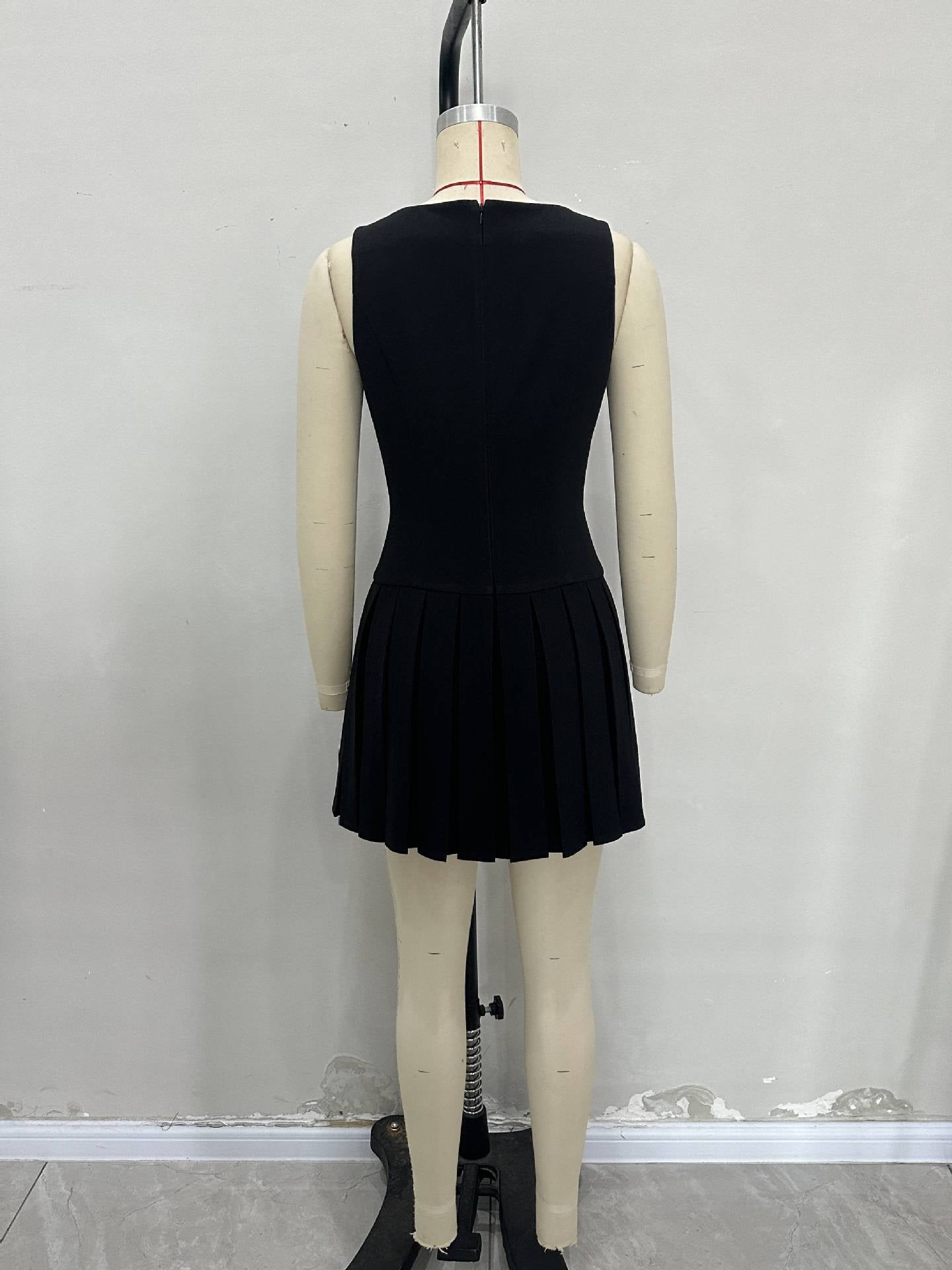 Spring Summer women's  solid color sleeveless Slim Waist pleated short dress 6