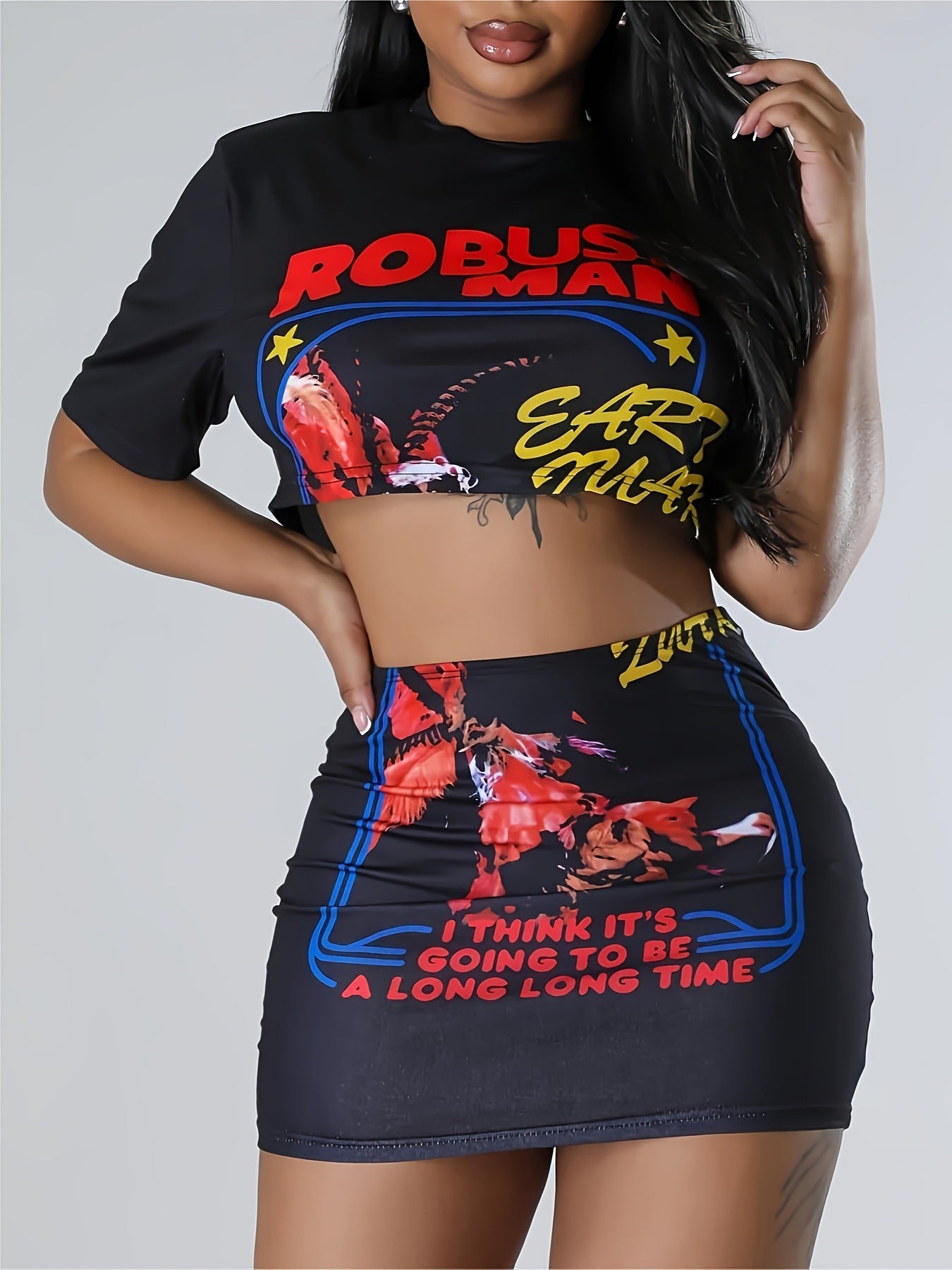 Women printed T-shirt and Skirt two-piece set 6