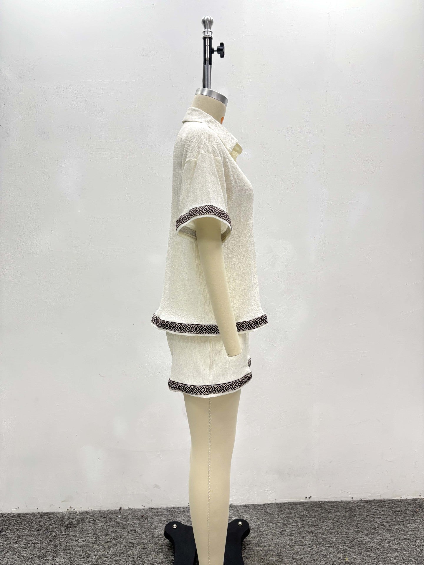 African Women's Summer Contrast Color Turndown Collar Short Sleeve Shirt & Shorts Casual Two-Piece Set 13