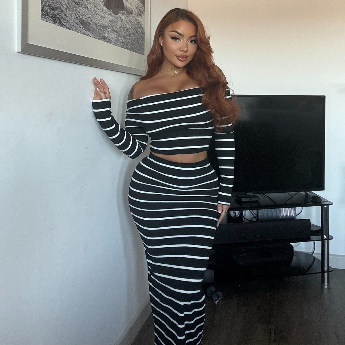 Women Fall/Winter Striped Off-Shoulder Crop Top and Skirt Two-Piece Set