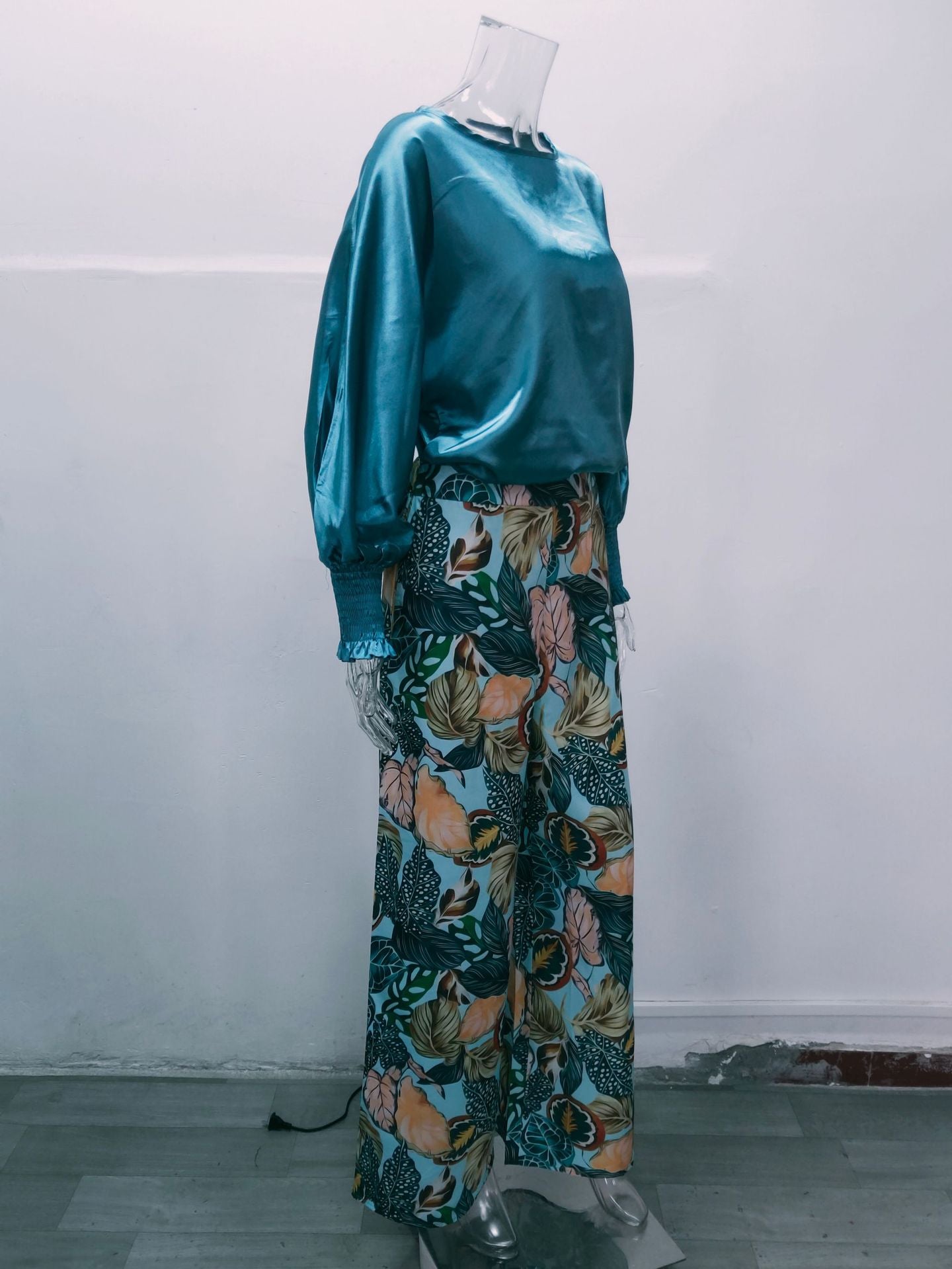 Summer women's suit lantern sleeves loose top printed wide-leg pants two-piece set 7