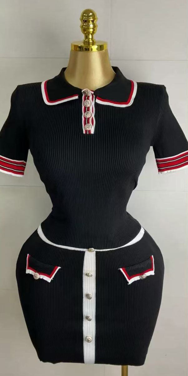 Women contrasting metal button knitting dress