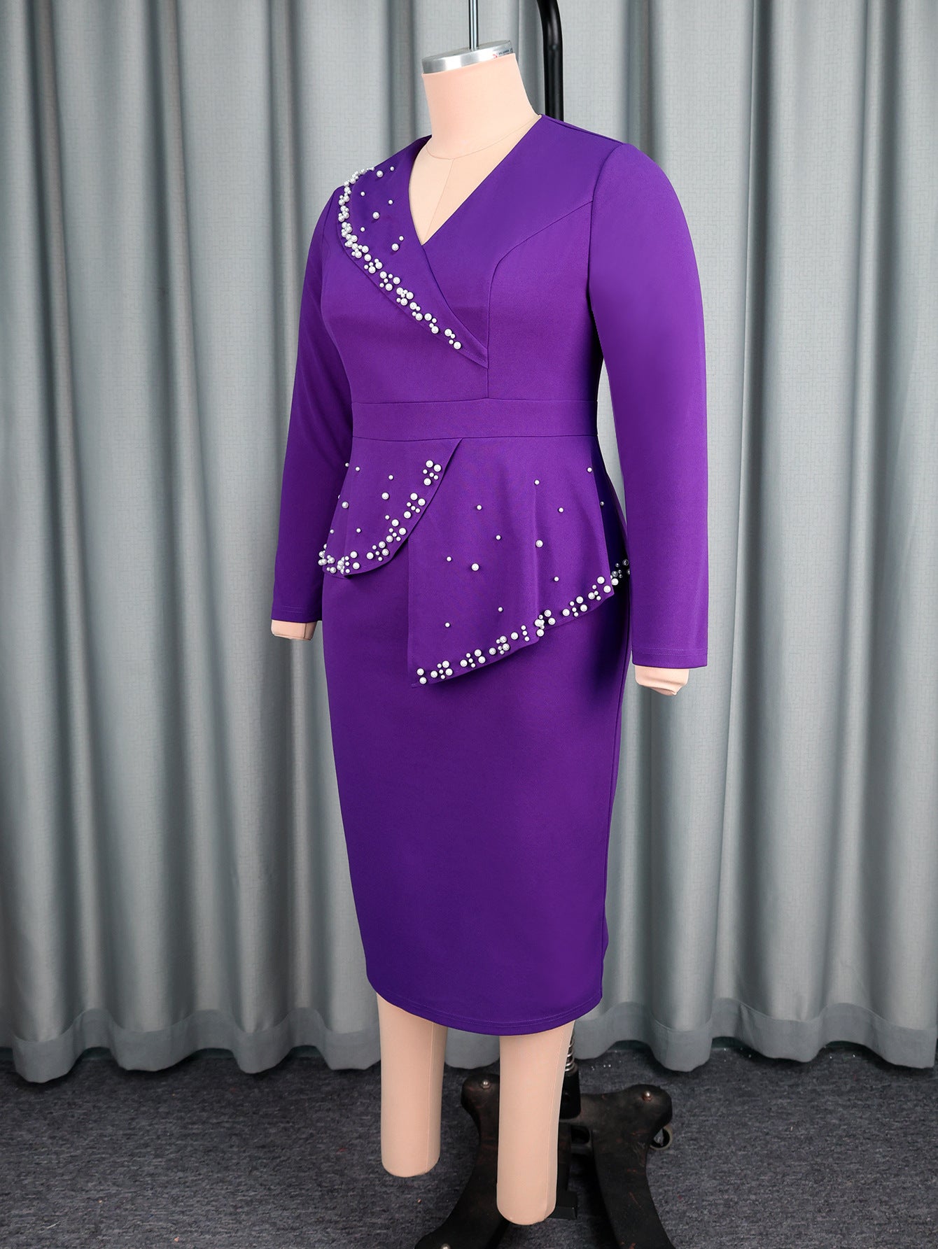 Plus-Size Women Purple V-Neck Long-Sleeve Ruffled Rhinestone Elegant Dress 5