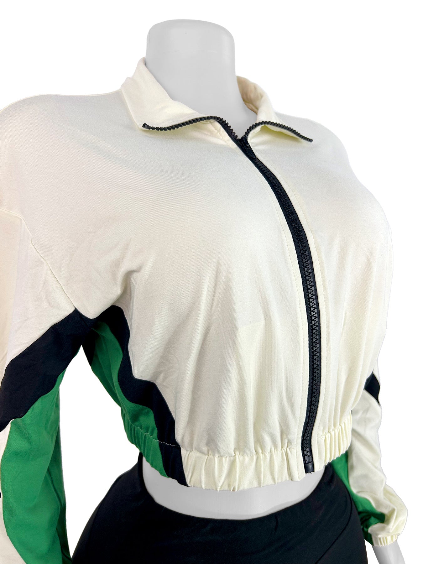 Women patchwork contrast color zipper long sleeve top and shorts sports two-piece set 9