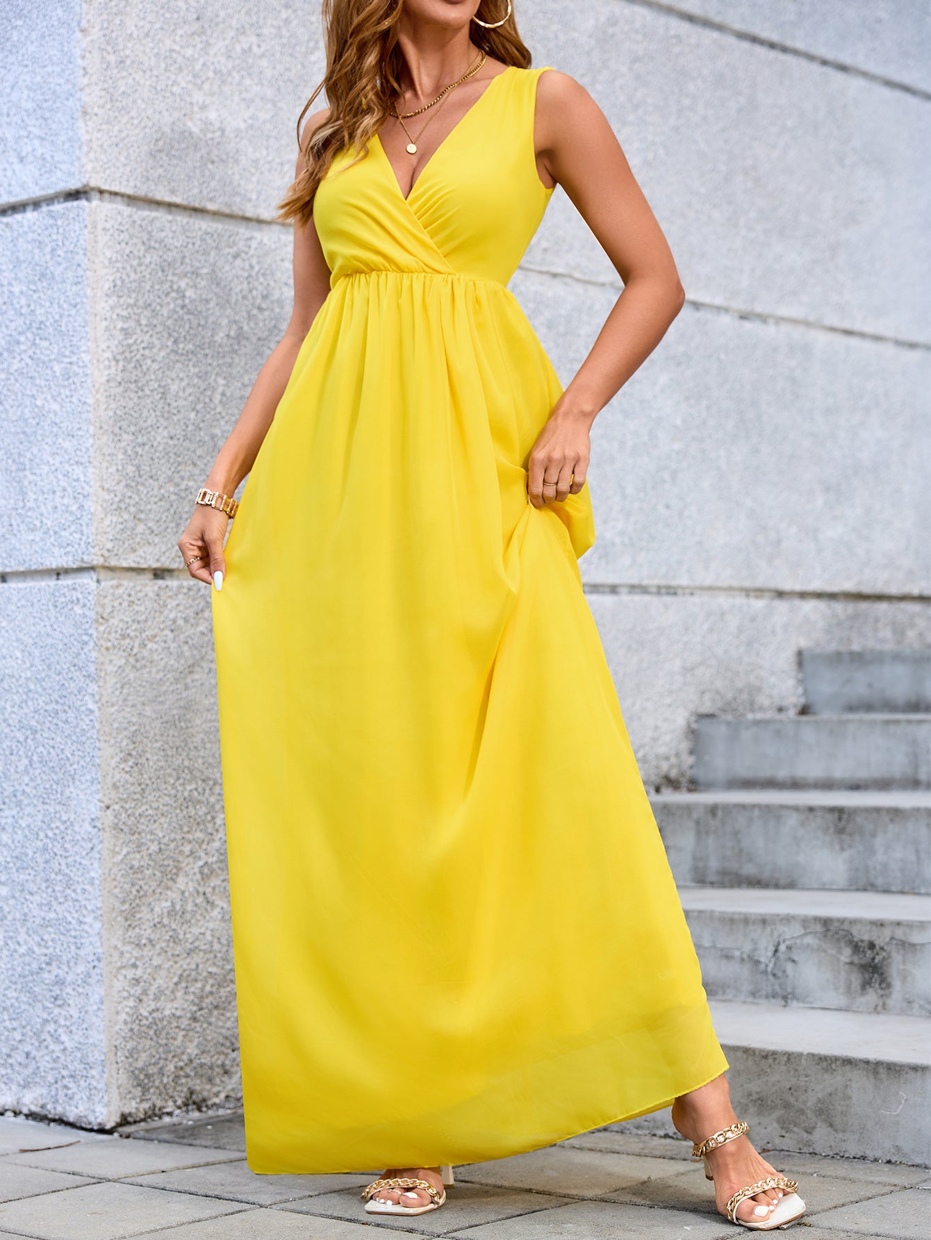 Women White Beach Holidays Sleeveless Dress 3