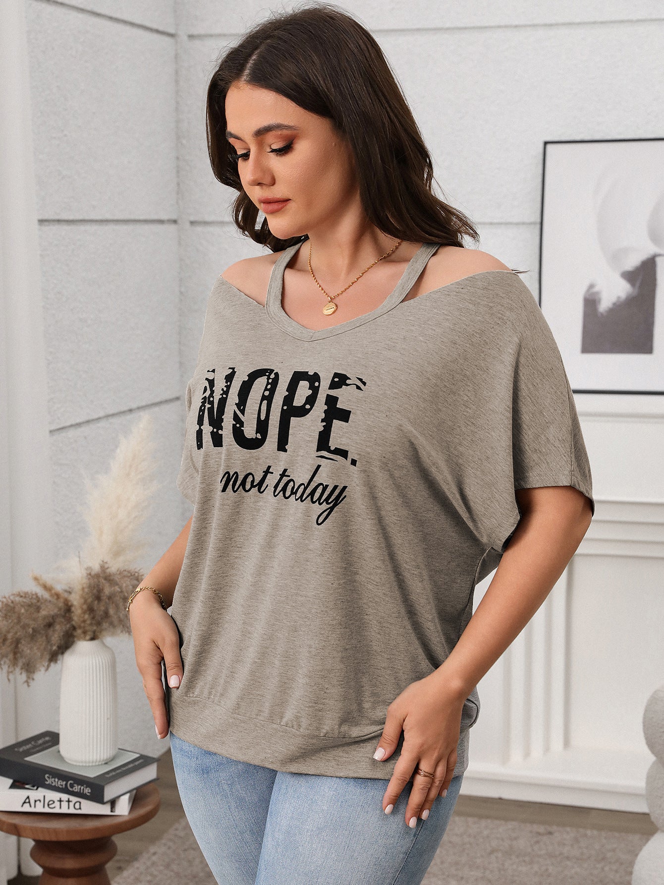 Spring Casual Plus Size Women's Short-Sleeve Off-Shoulder Top 12