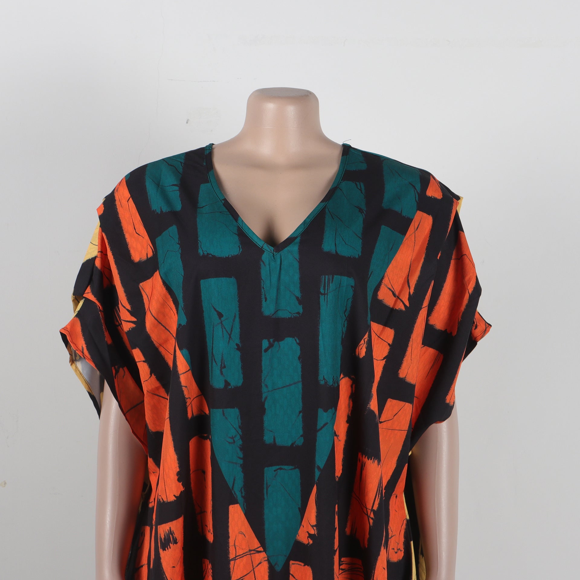 Women Contrast Print Loose Slit Dress 12