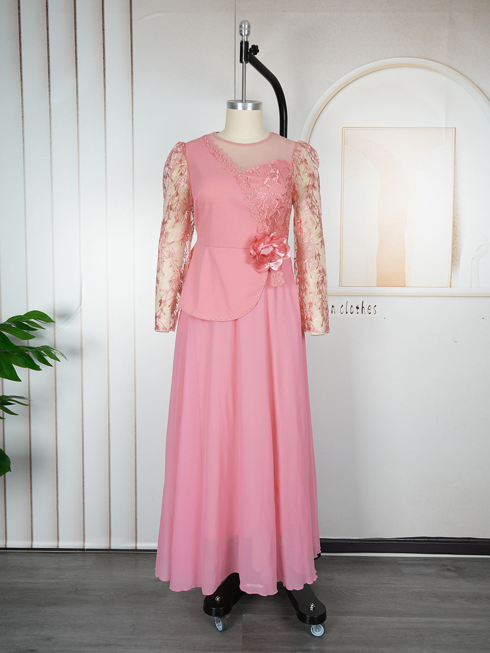 Lace Trim Plus Size African Embroidered Evening Gown 12