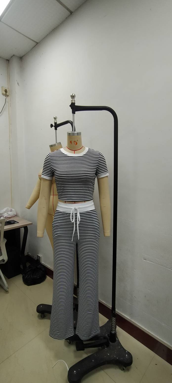 Casual Short Sleeve Striped Two-Piece Pants Set 10