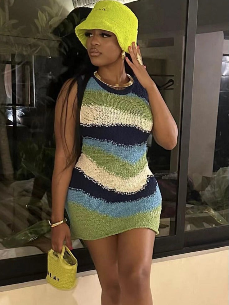 Women Sexy Sleeveless Contrast Color Dress 4