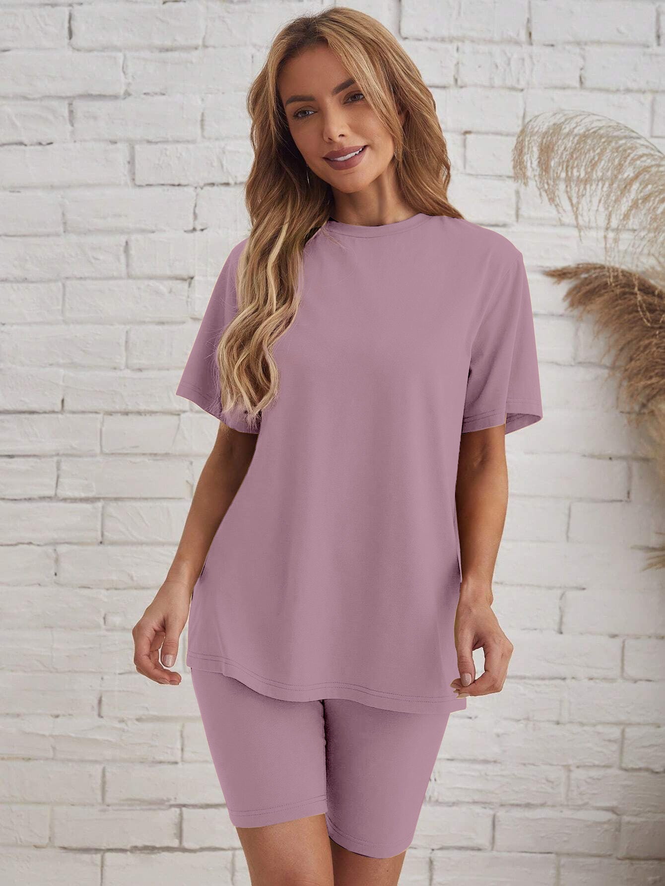 Plus Size Women T-Shirt and Shorts Casual Two-piece Set 5