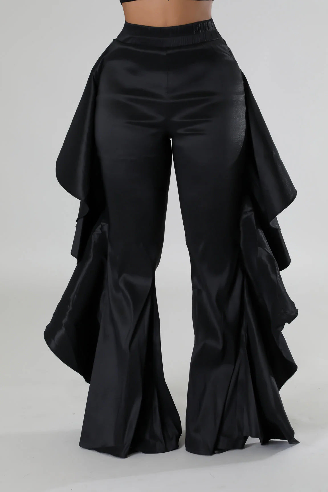 Women ruffle trousers