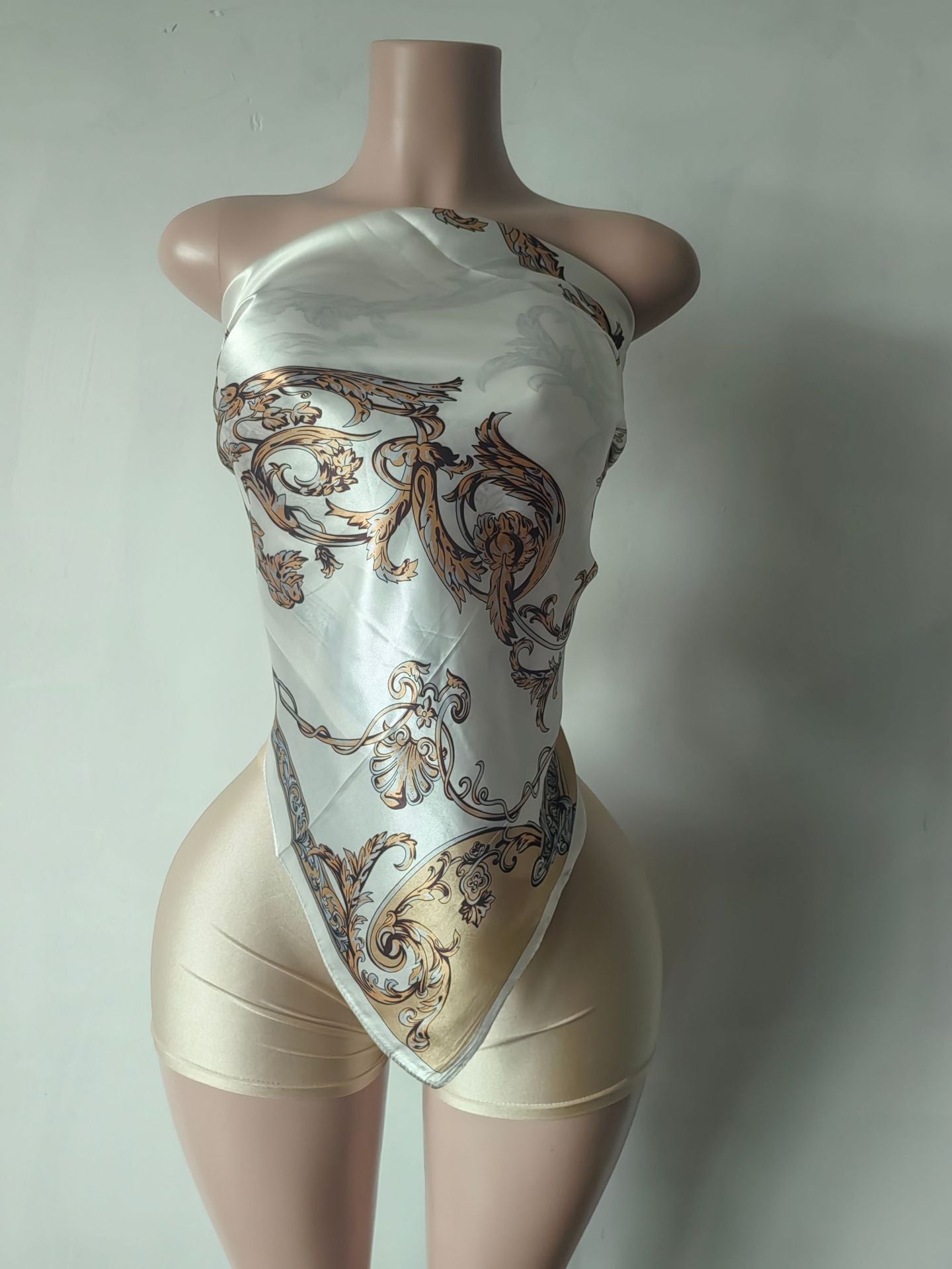 Fashion Strapless Sexy Two Piece Shorts Set 24