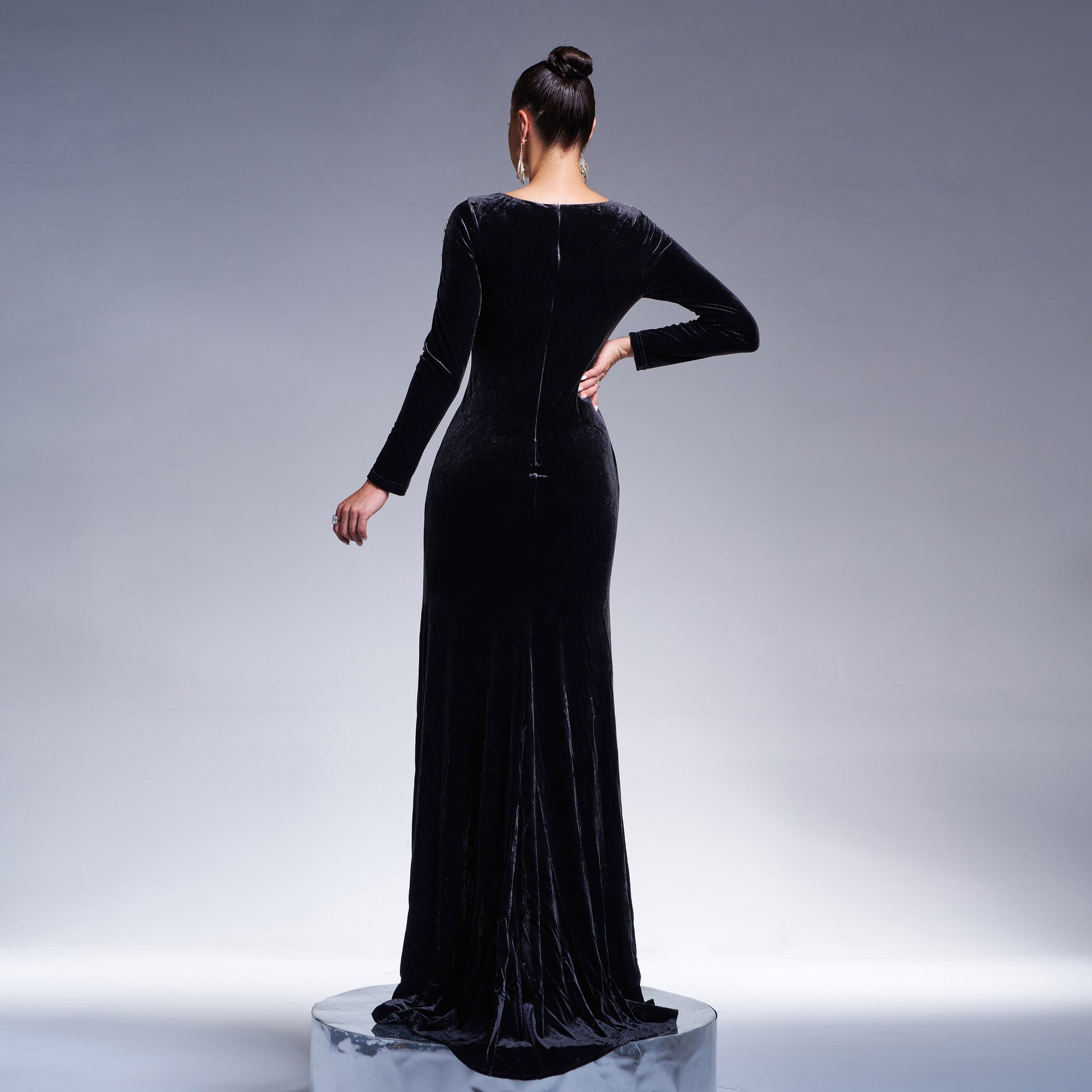 Long Sleeve V-Neck Formal Party Velvet Bodycon High-Slit Evening Dress Female Bridesmaid Gown 4