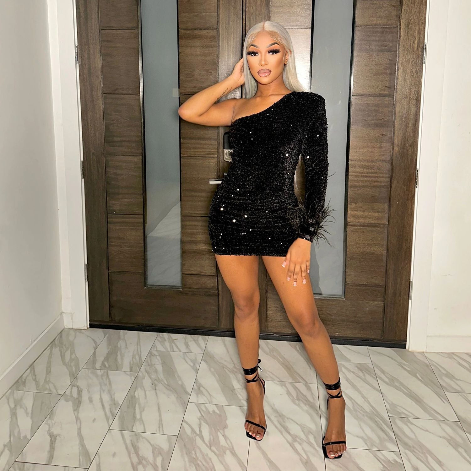 Summer Women's Sexy Tight Fitting Sequin Slash Shoulder Feather Sleeves Bodycon Dress 4