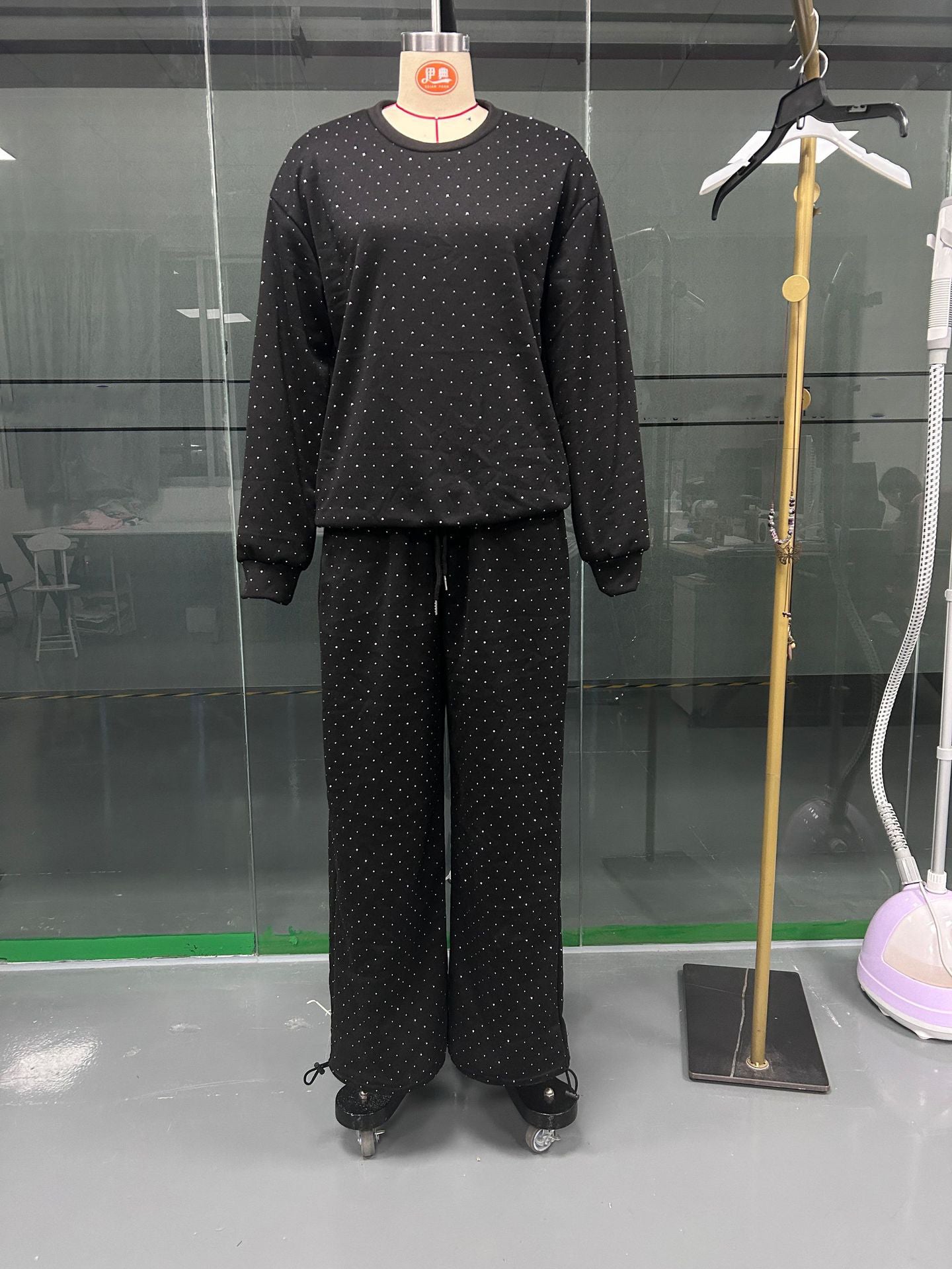 Autumn Winter Women's Clothing Casual Round Neck Long Sleeve Beaded Two Piece Pants Set 7