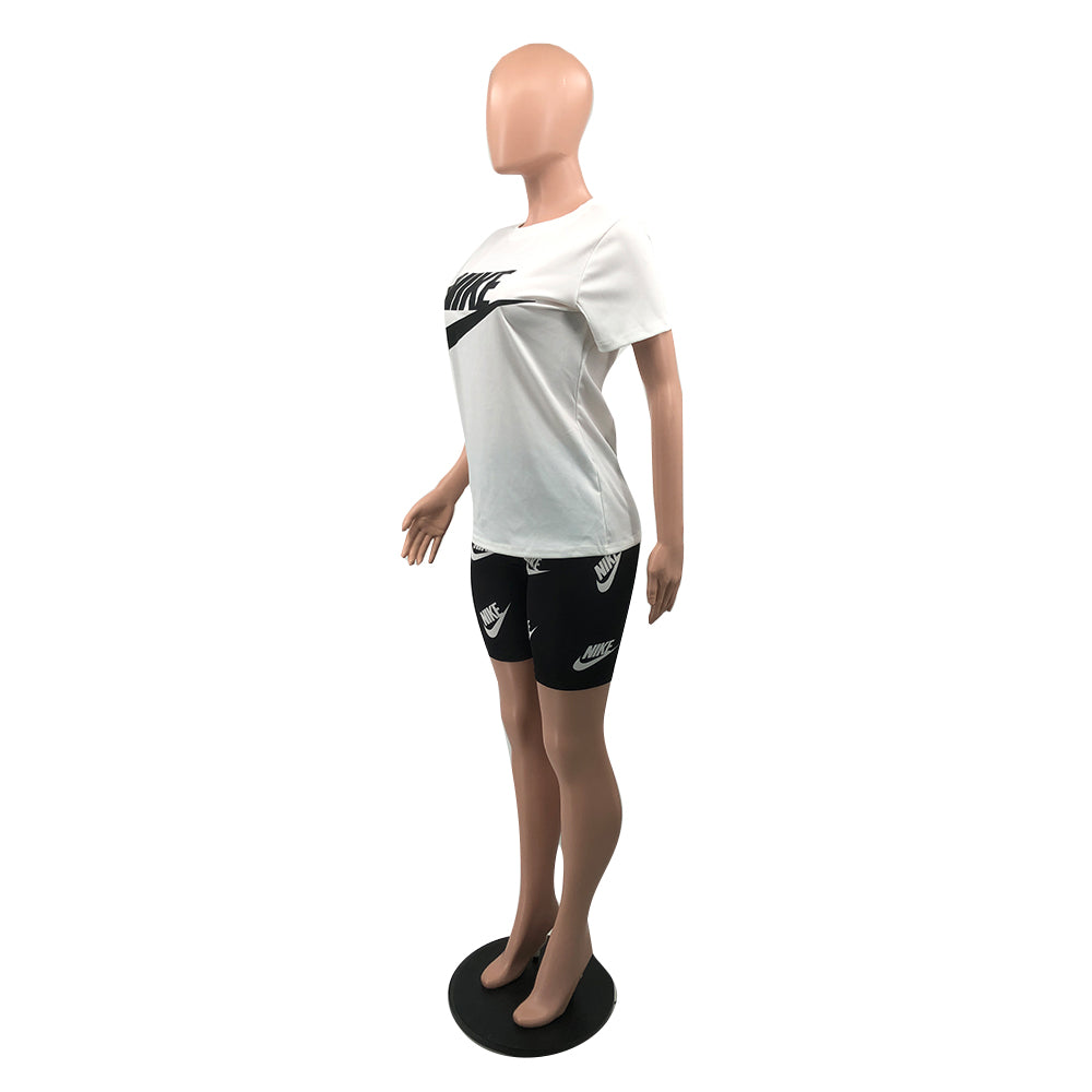 Women spring and summer Casual printed short-sleeved Top and shorts two-piece set 9