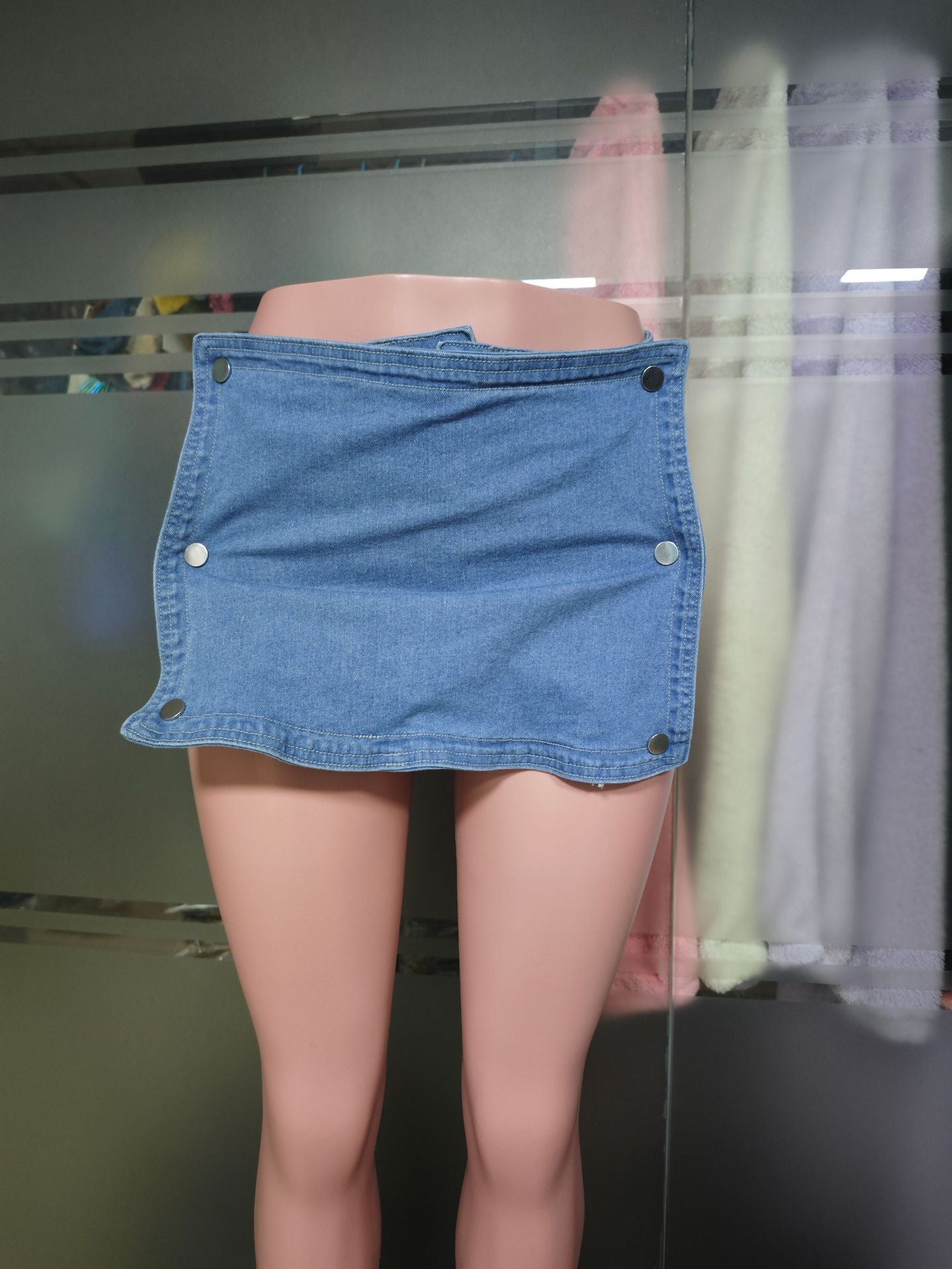 Fashion Sexy Tight Fitting Women's Trendy Solid Color Elastic Button Denim Short Skirt 8