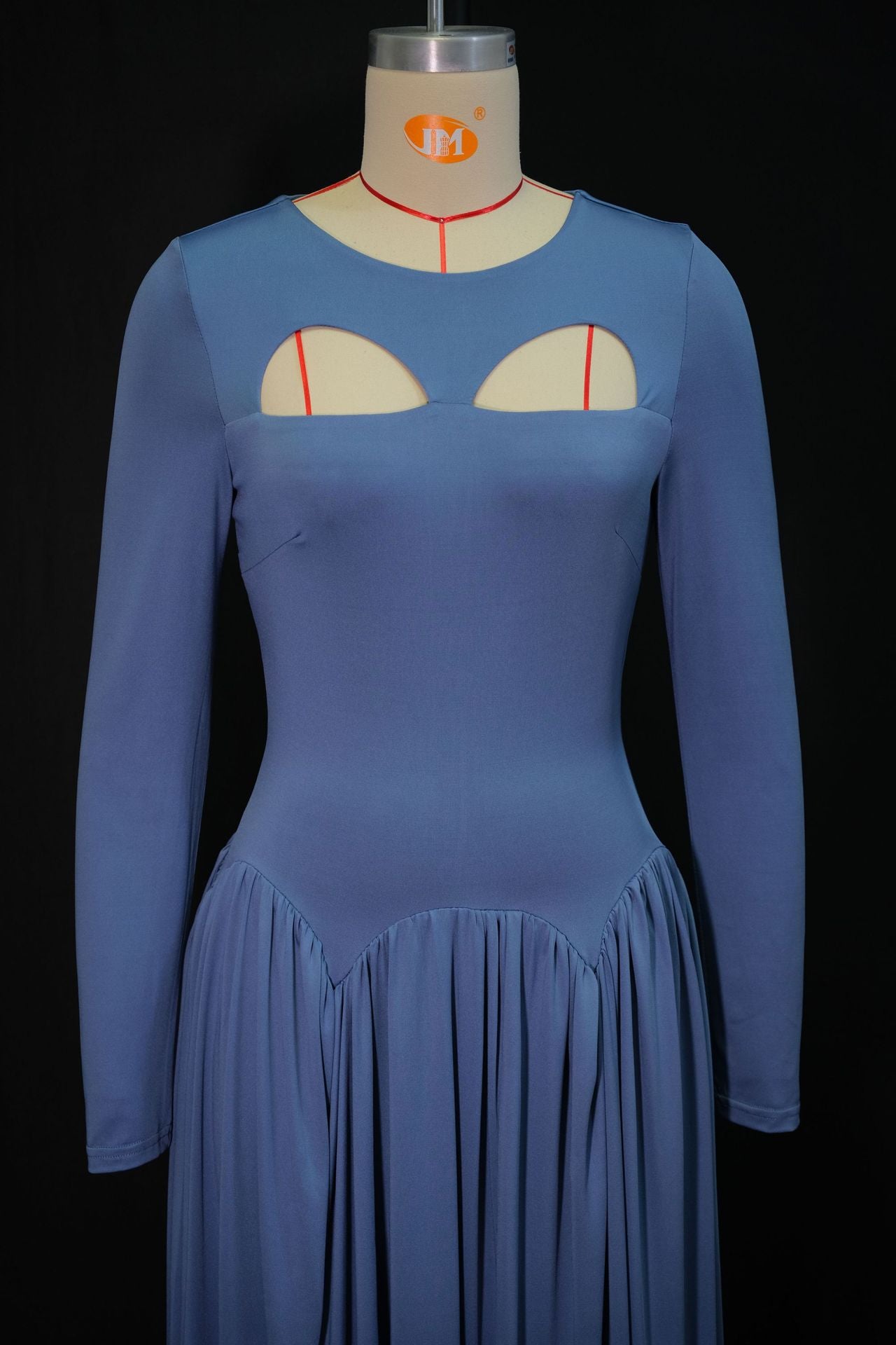 Women's Autumn Fashion Elegant Solid Color Long Sleeve Cut-Out Flared Dress 6