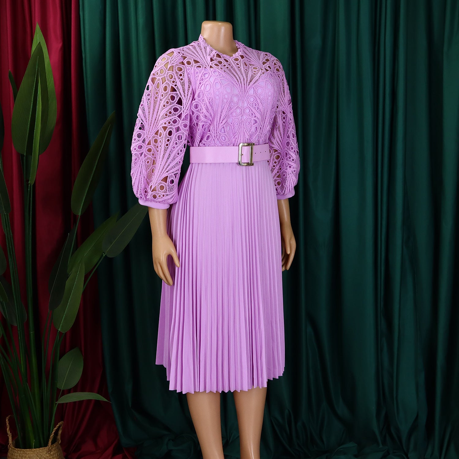 Women Solid lace hook flower hollow pleated dress 18