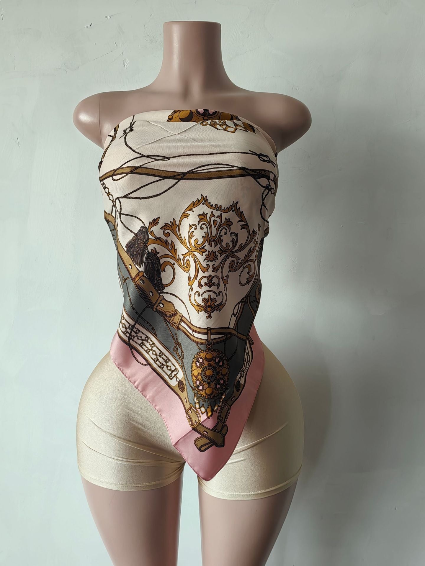 Fashion Strapless Sexy Two Piece Shorts Set 22