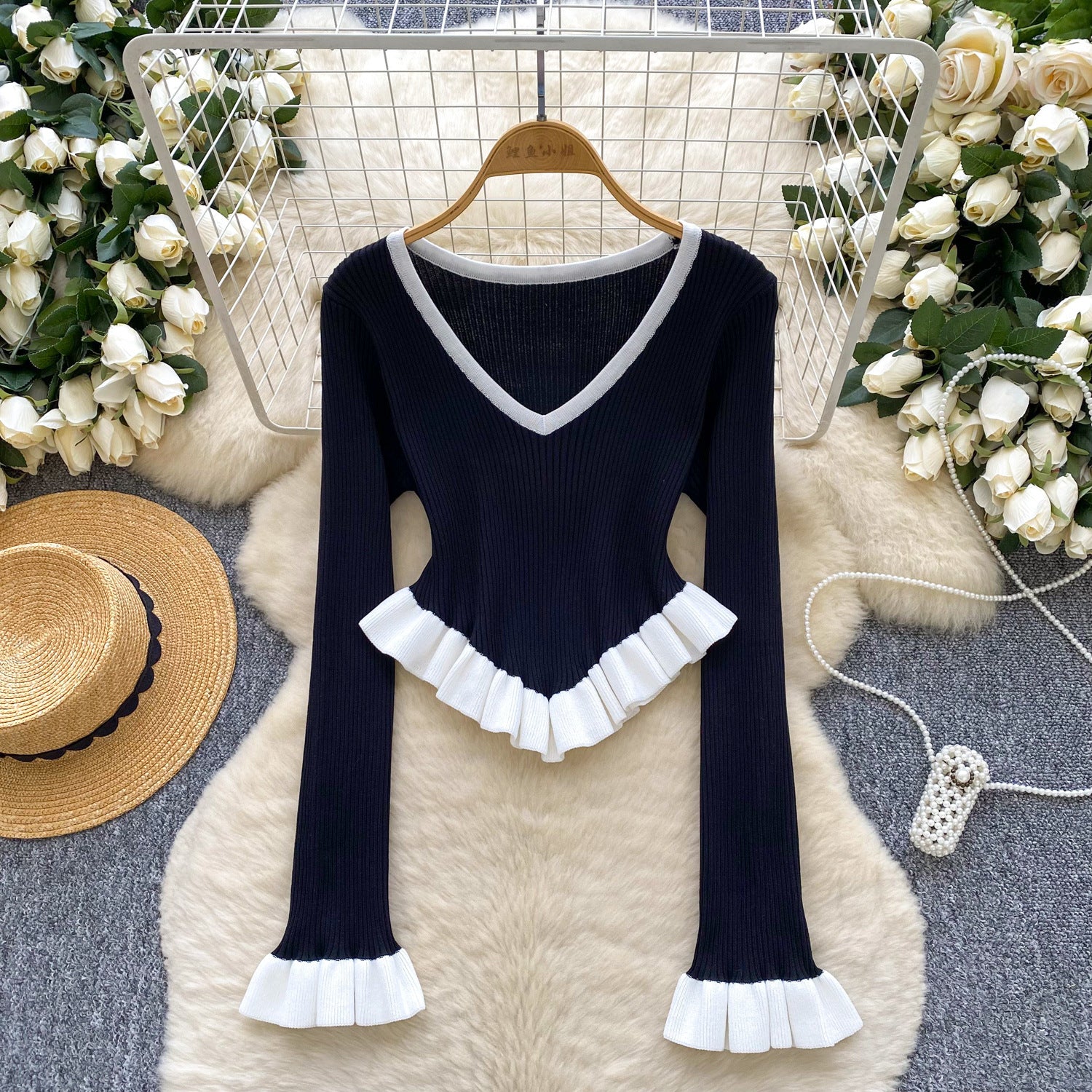 Women contrasting striped knitting autumn ruffled bell bottom sleeve top 10