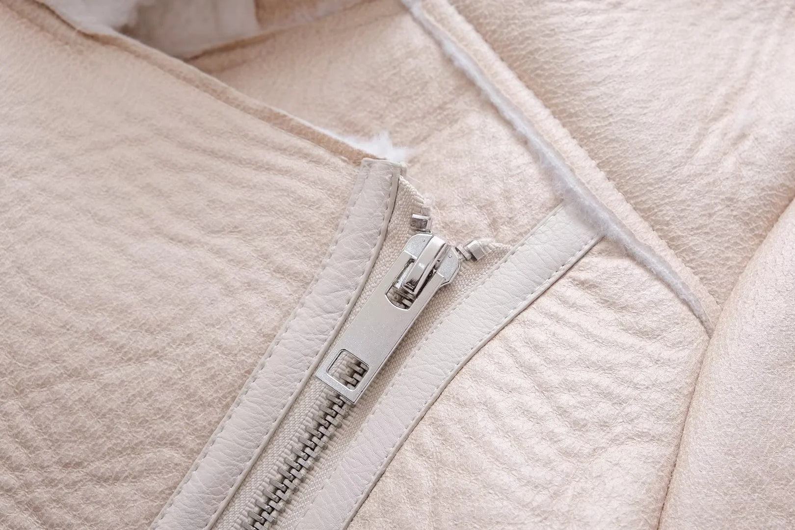 Women Lamb Wool PU-Leather Warm Jacket 14