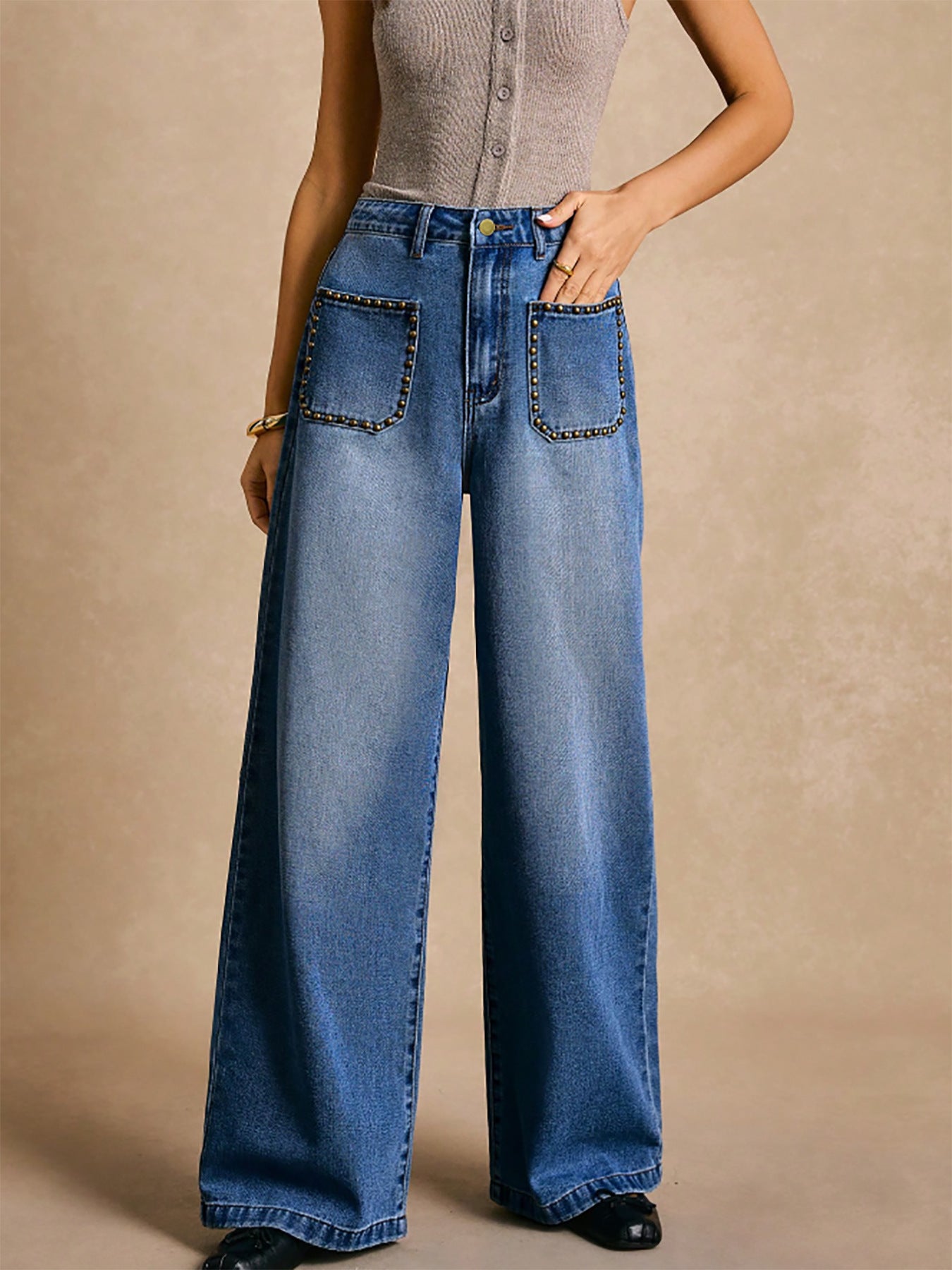 Women Riveted Pocket Washed Denim Pants 5