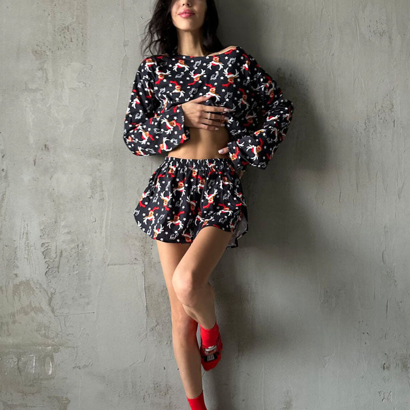 Women Christmas reindeer print long sleeve Top and shorts two-piece set 4