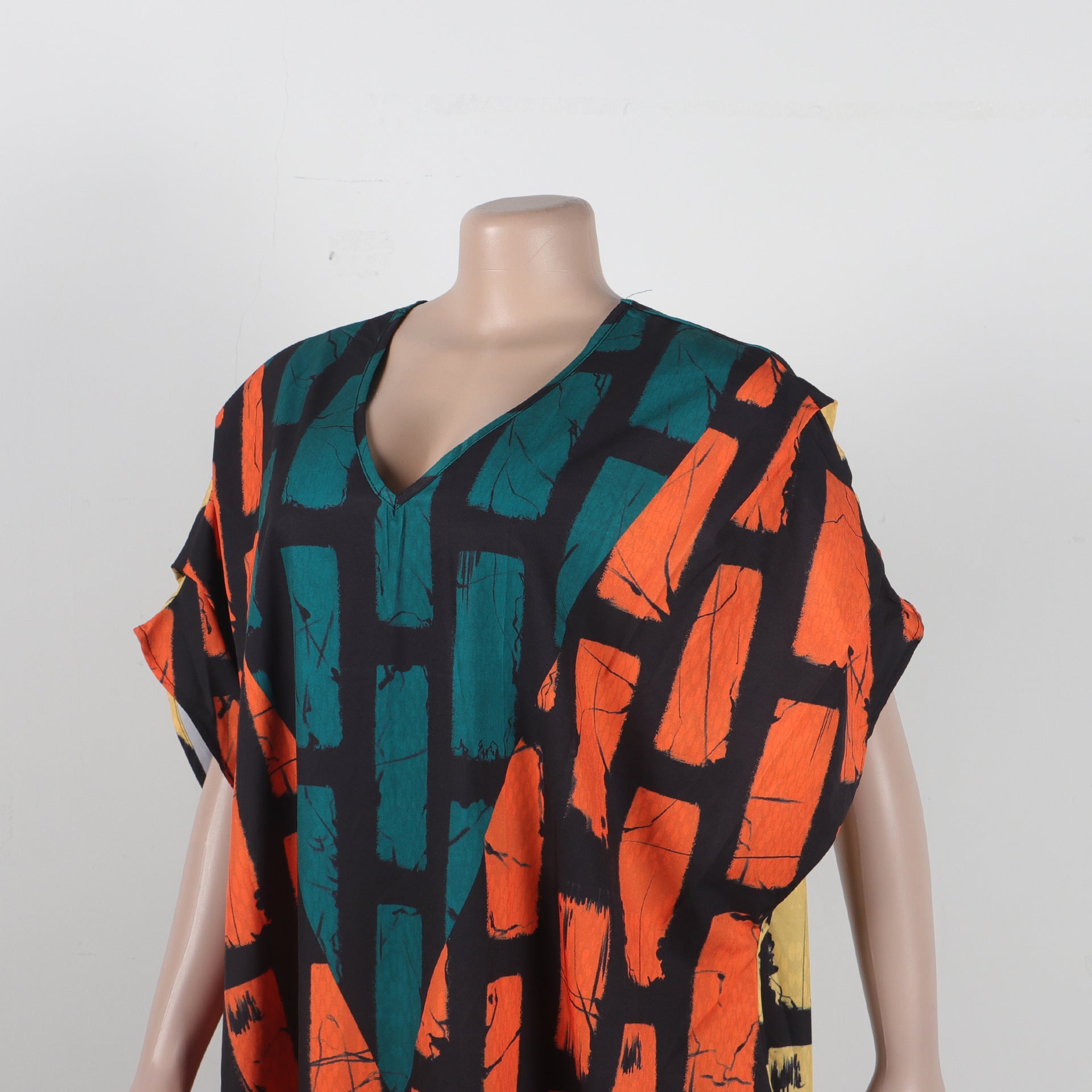 Women Contrast Print Loose Slit Dress 13