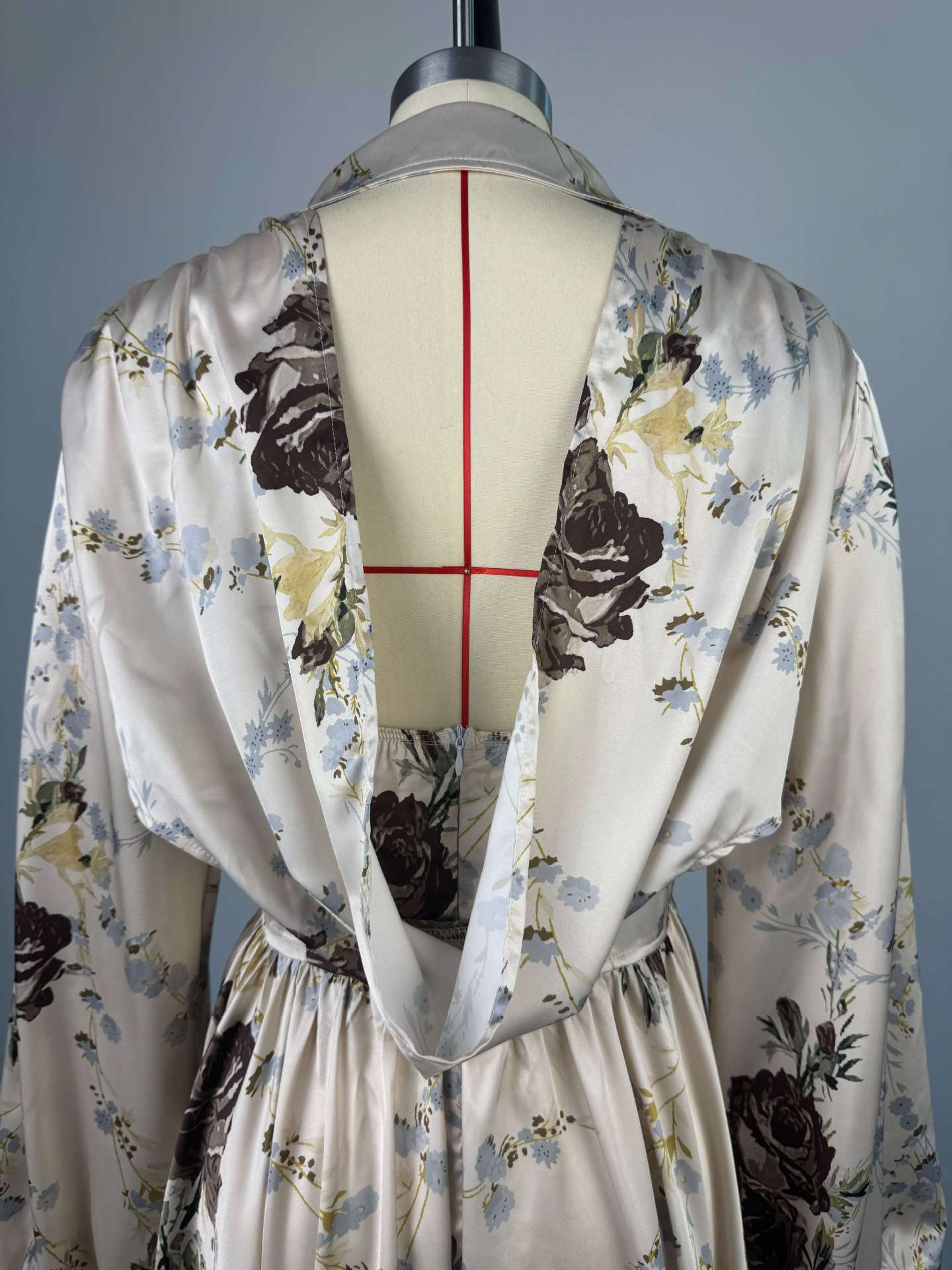 Women spring elegant printed v-neck lantern sleeve dress 6