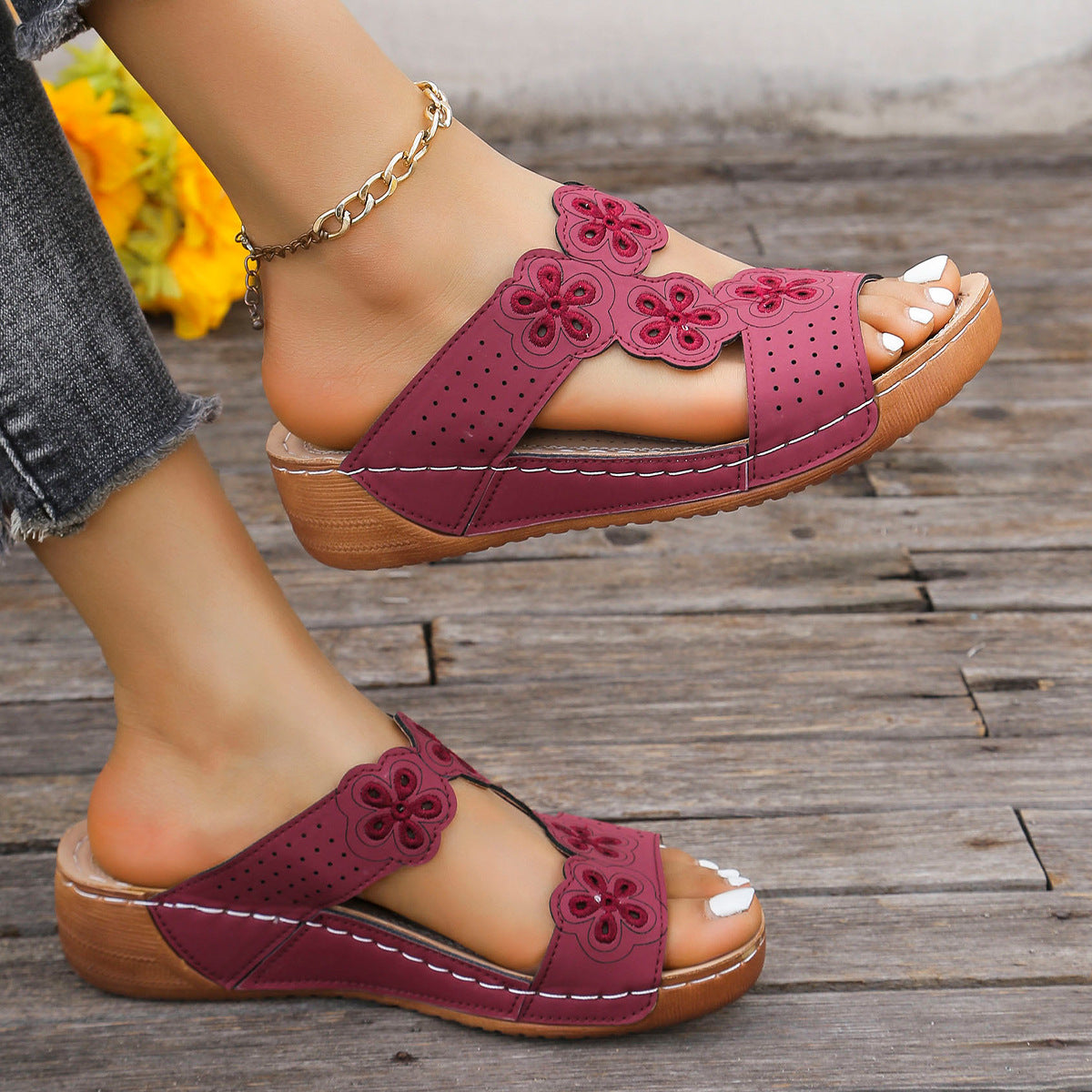 Plus Size Flower Slippers Women's Slip-On Stitched Flat Thick Sole Open Toe Hollow Sandals 13