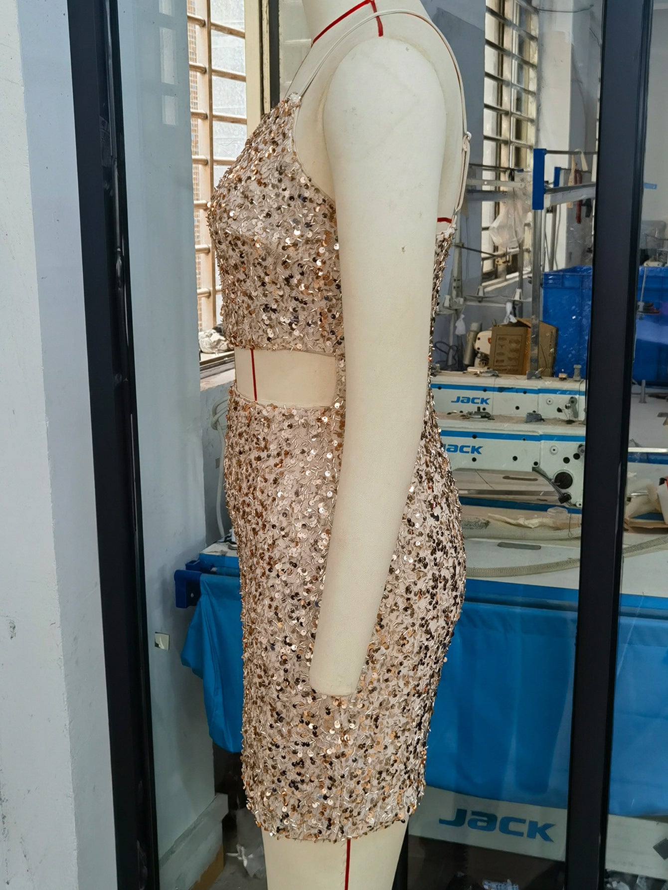 Women sexy one-shoulder Backless sequin dress 7