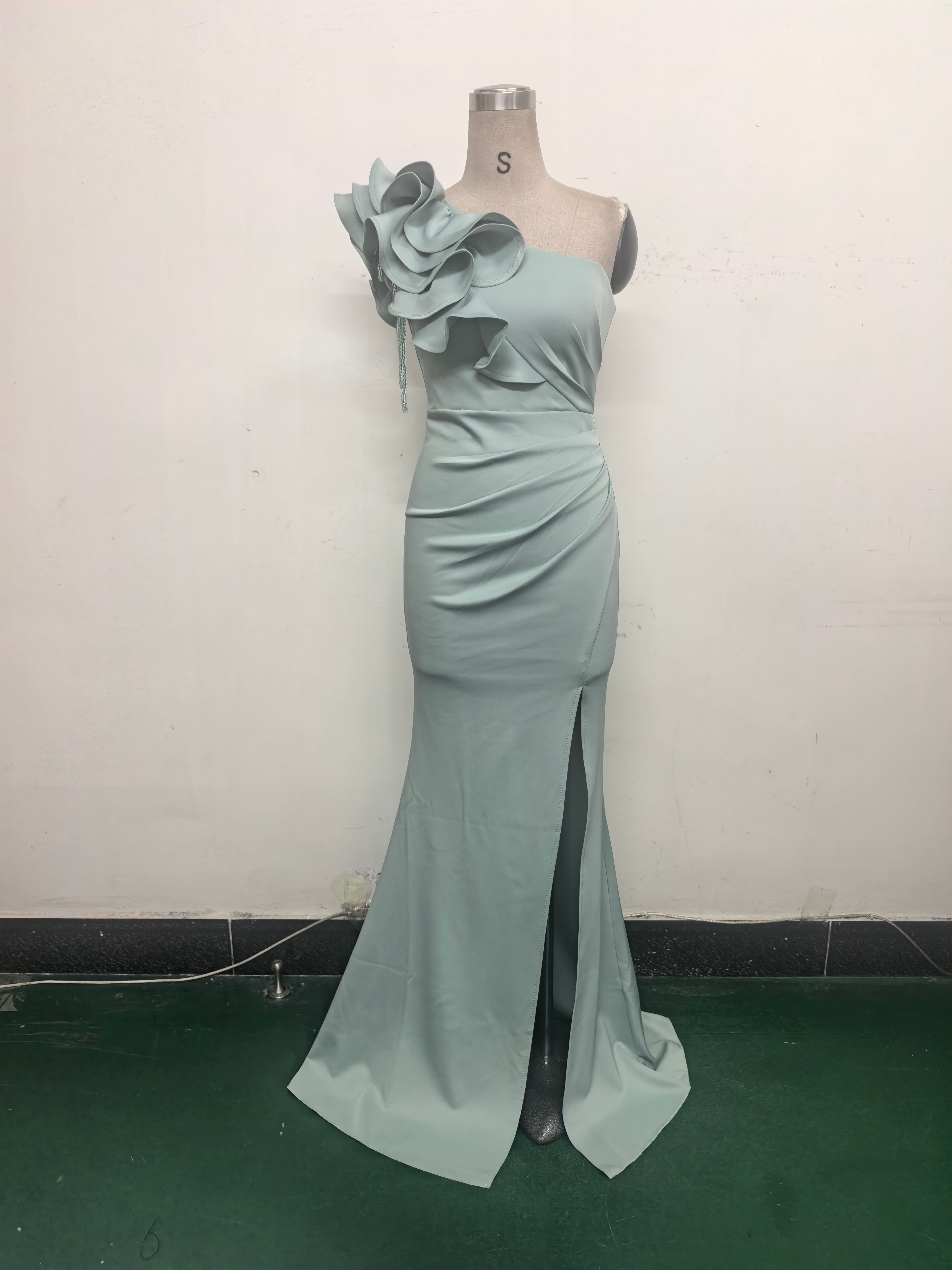 Women One-Shoulder Beaded Wool and Floral Satin Slit Sexy Evening Dress 40